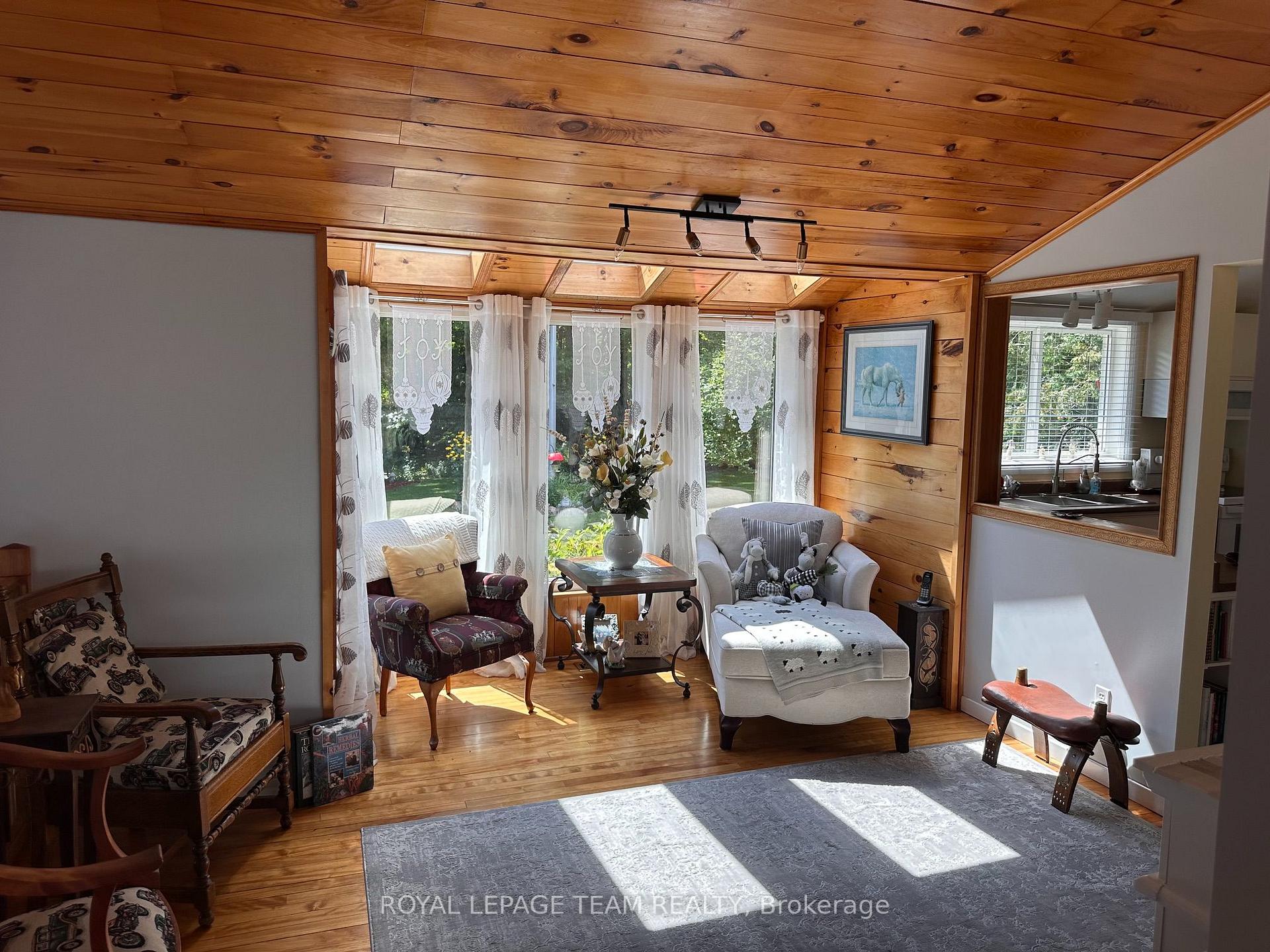 Photo 43 of 1663 Christina Crescent, North Dundas, North Dundas (Mountain) Twp — HOMEH