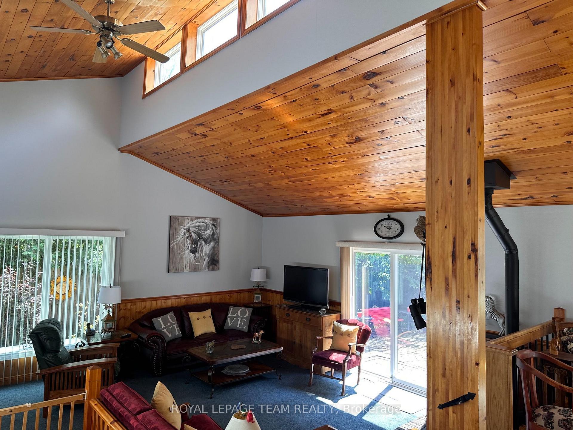 Photo 45 of 1663 Christina Crescent, North Dundas, North Dundas (Mountain) Twp — HOMEH
