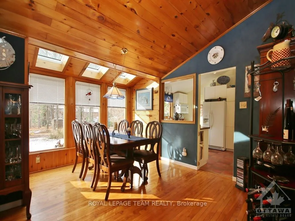 Photo 13 of 1663 Christina Crescent, North Dundas, North Dundas (Mountain) Twp — HOMEH