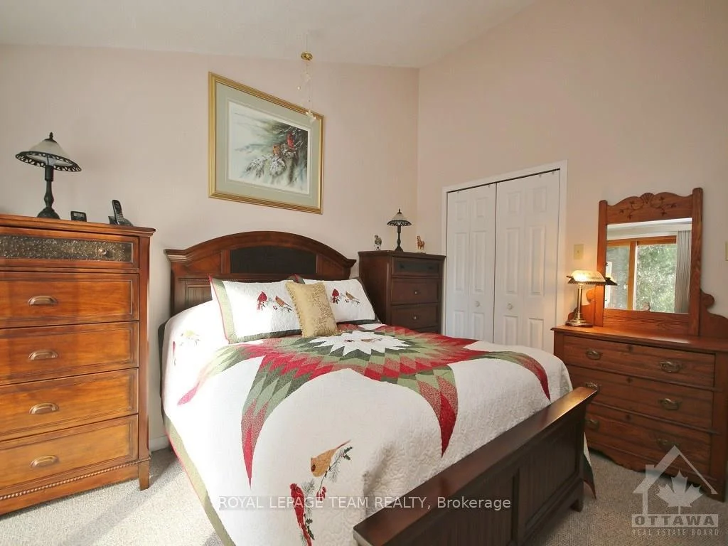 Photo 20 of 1663 Christina Crescent, North Dundas, North Dundas (Mountain) Twp — HOMEH