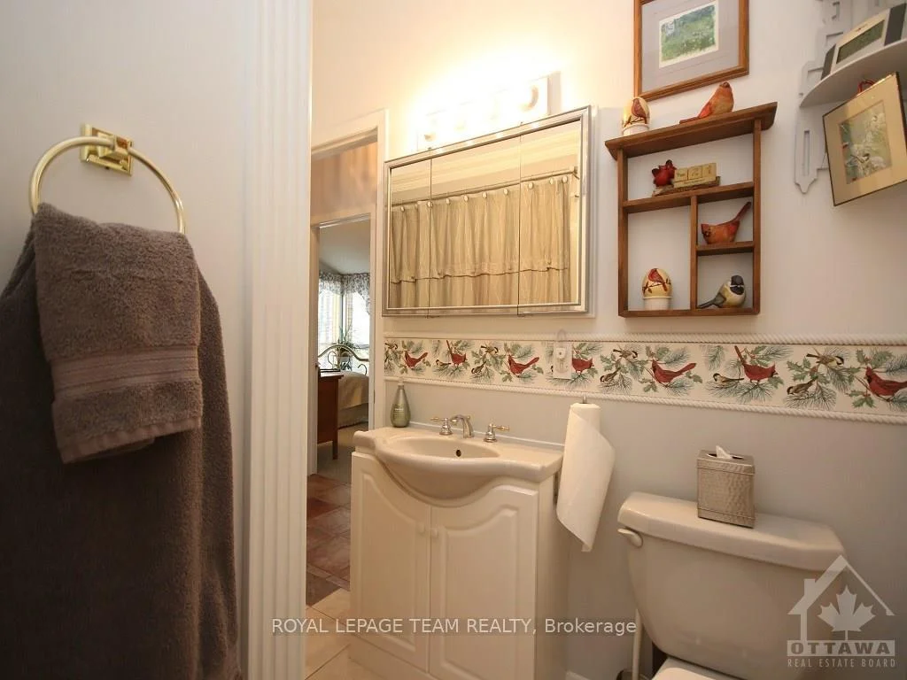 Photo 24 of 1663 Christina Crescent, North Dundas, North Dundas (Mountain) Twp — HOMEH