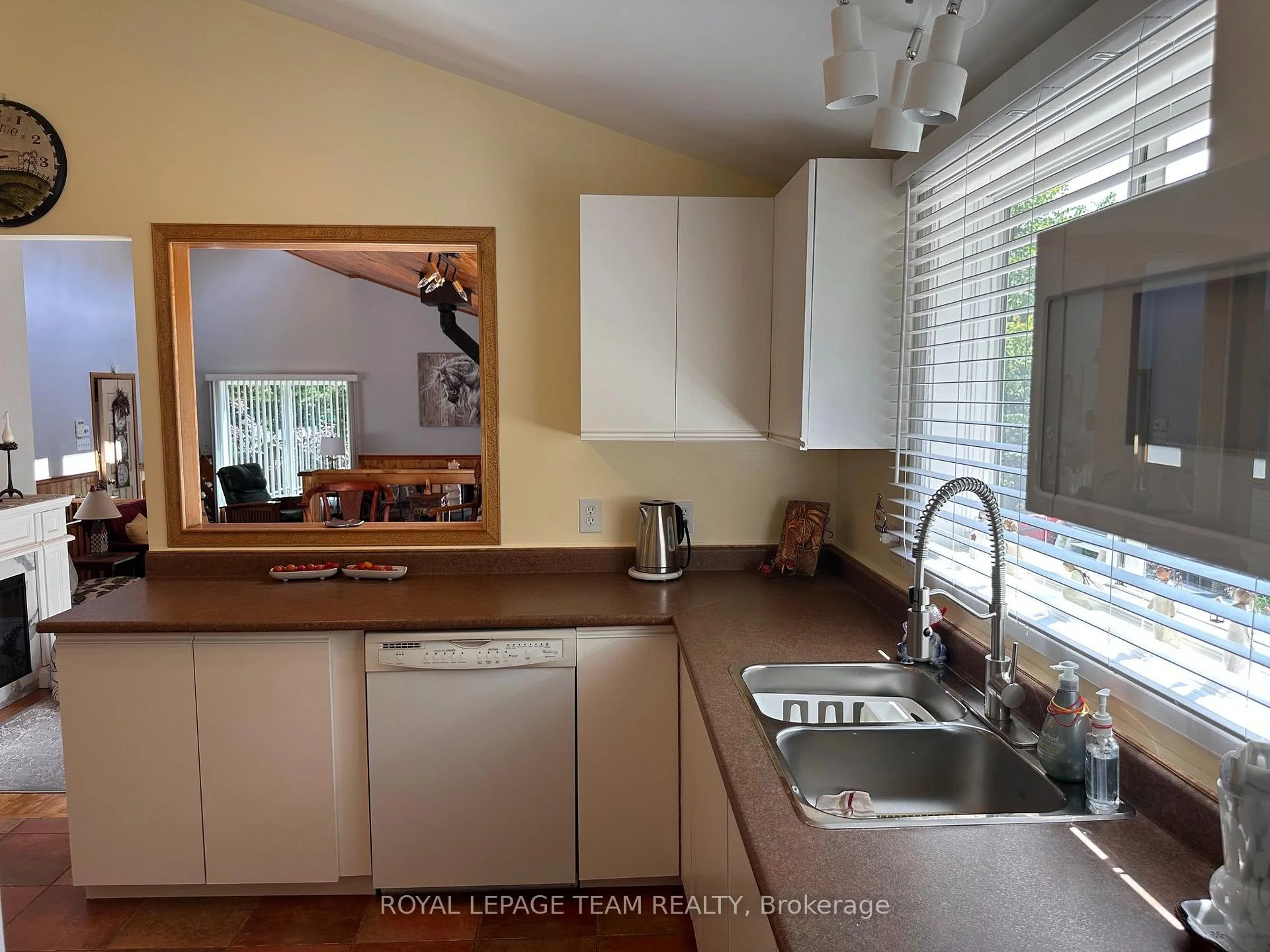 Photo 79 of 1663 Christina Crescent, North Dundas, North Dundas (Mountain) Twp — HOMEH