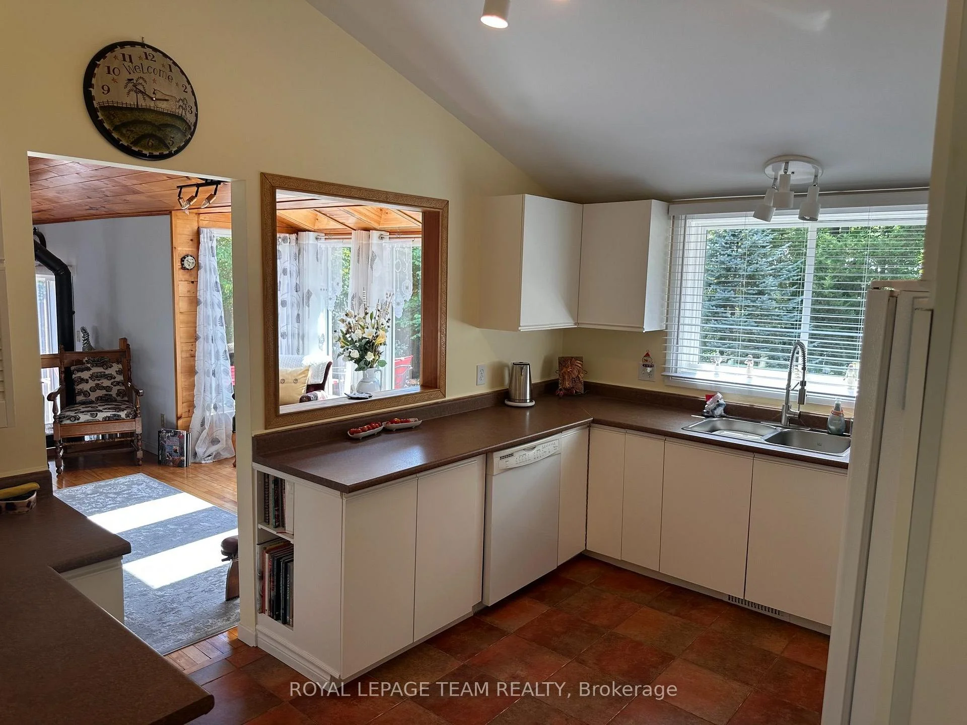 Photo 80 of 1663 Christina Crescent, North Dundas, North Dundas (Mountain) Twp — HOMEH
