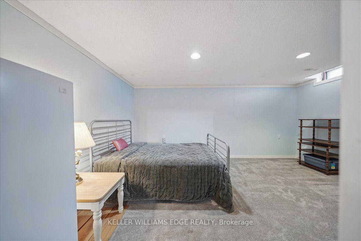 Photo 27 of 2320 Middlesmoor Crescent, Burlington, Brant Hills — HOMEH