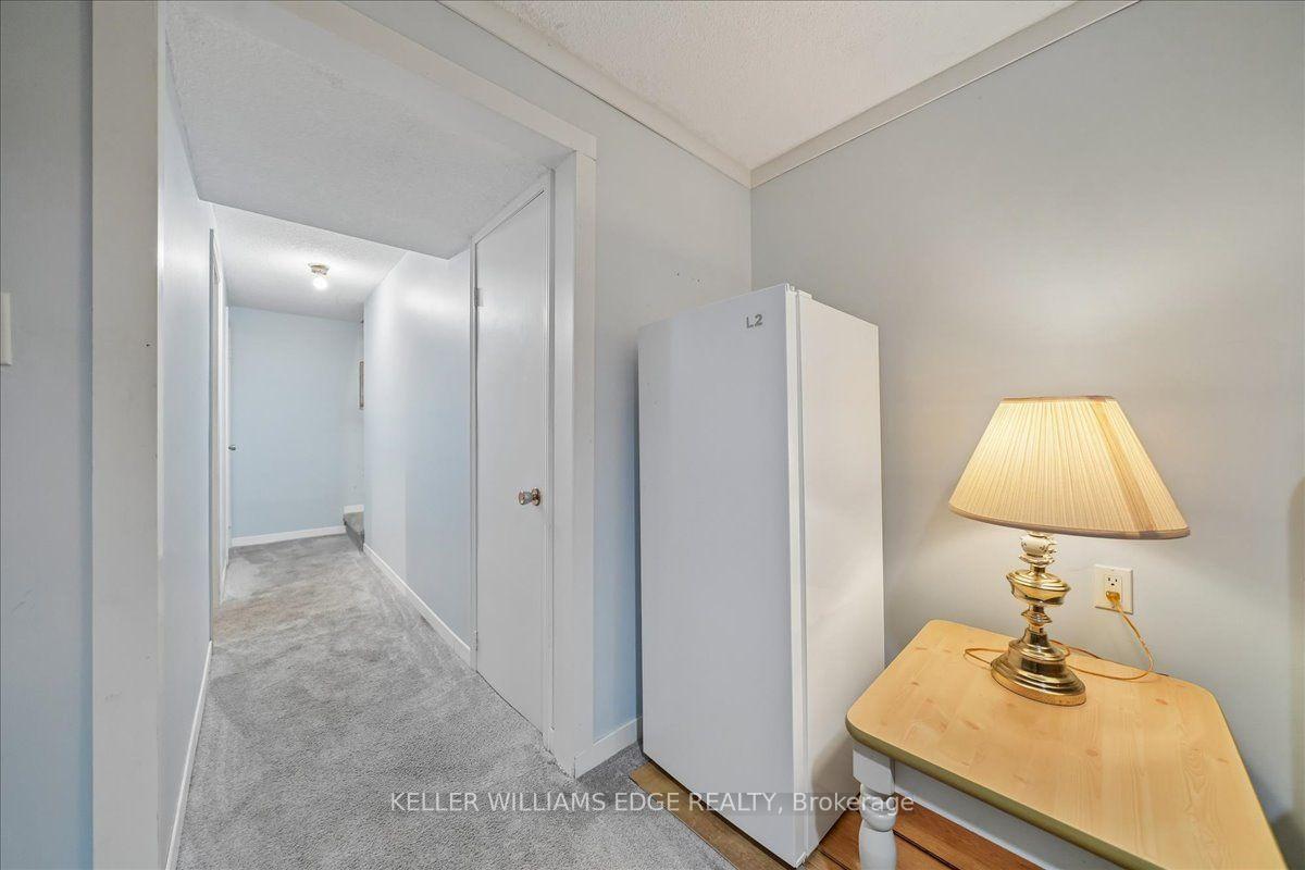 Photo 29 of 2320 Middlesmoor Crescent, Burlington, Brant Hills — HOMEH