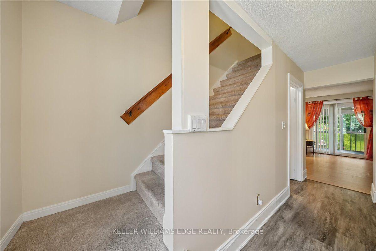 Photo 31 of 2320 Middlesmoor Crescent, Burlington, Brant Hills — HOMEH