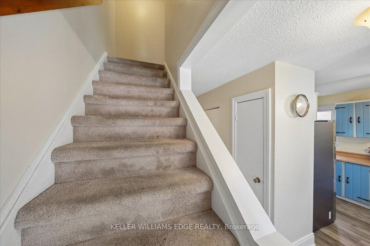 Photo 32 of 2320 Middlesmoor Crescent, Burlington, Brant Hills — HOMEH