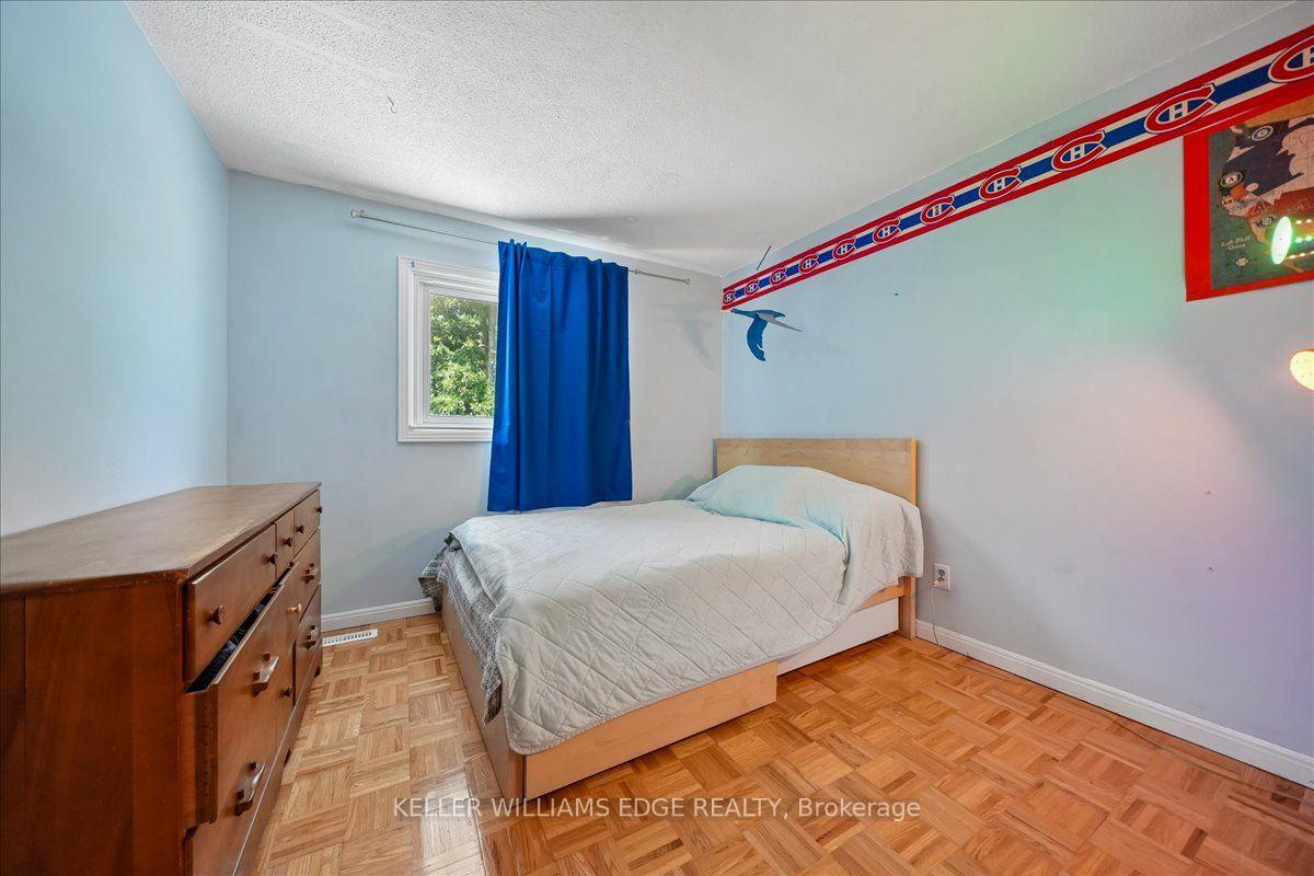 Photo 38 of 2320 Middlesmoor Crescent, Burlington, Brant Hills — HOMEH