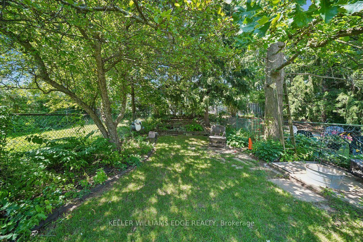 Photo 45 of 2320 Middlesmoor Crescent, Burlington, Brant Hills — HOMEH