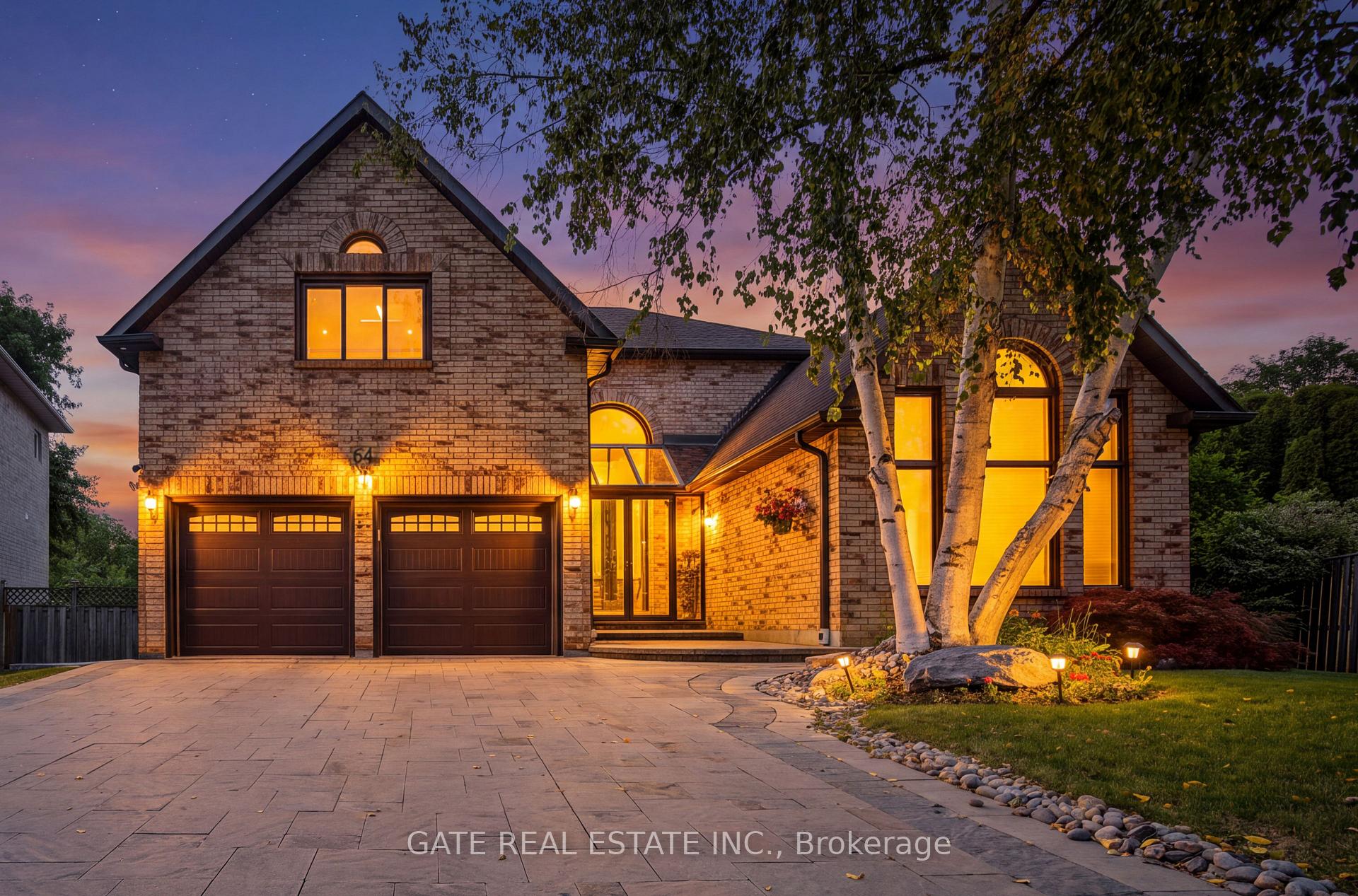 Photo 2 of 64 Morrison Crescent, Markham, Unionville — HOMEH