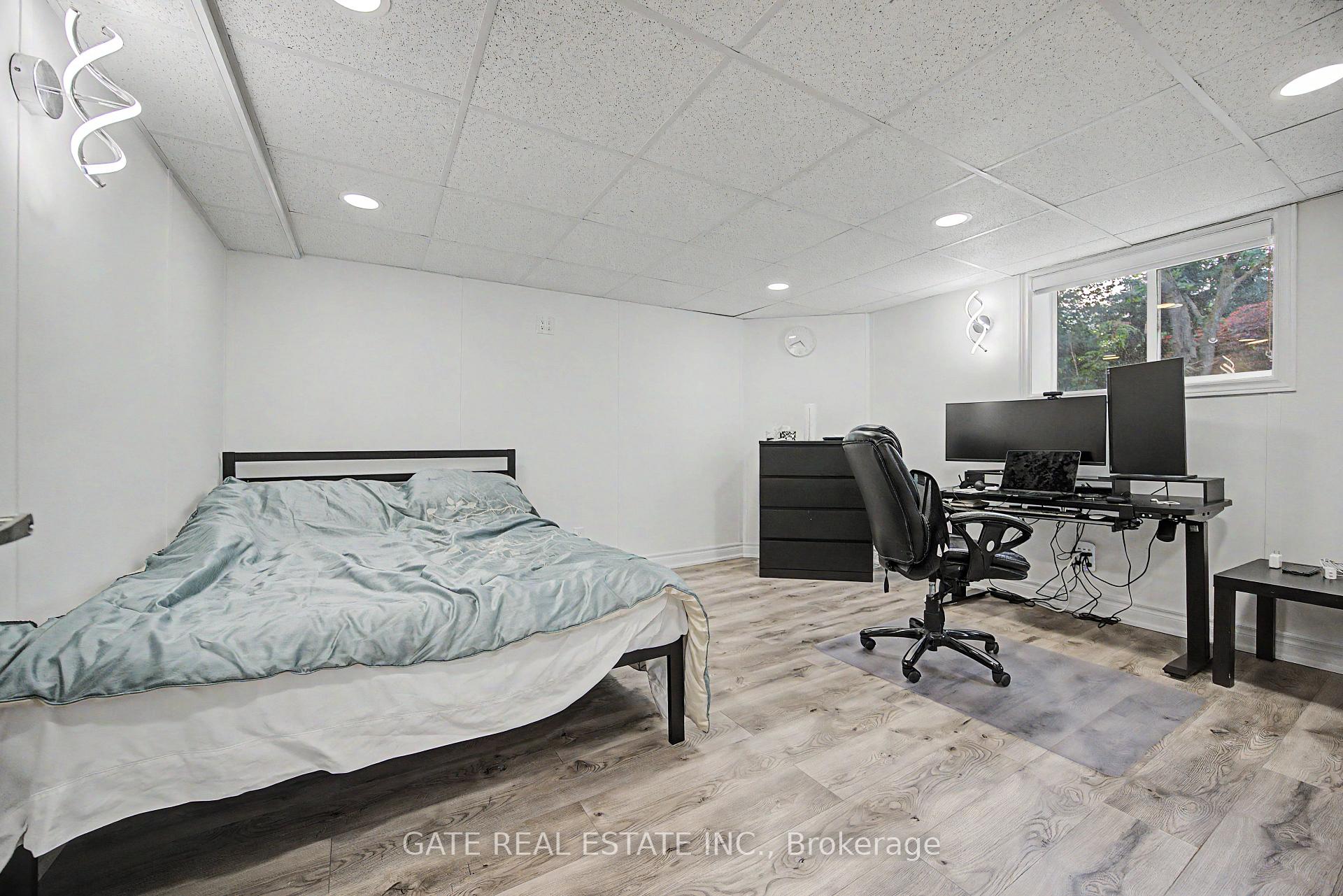 Photo 10 of 64 Morrison Crescent, Markham, Unionville — HOMEH