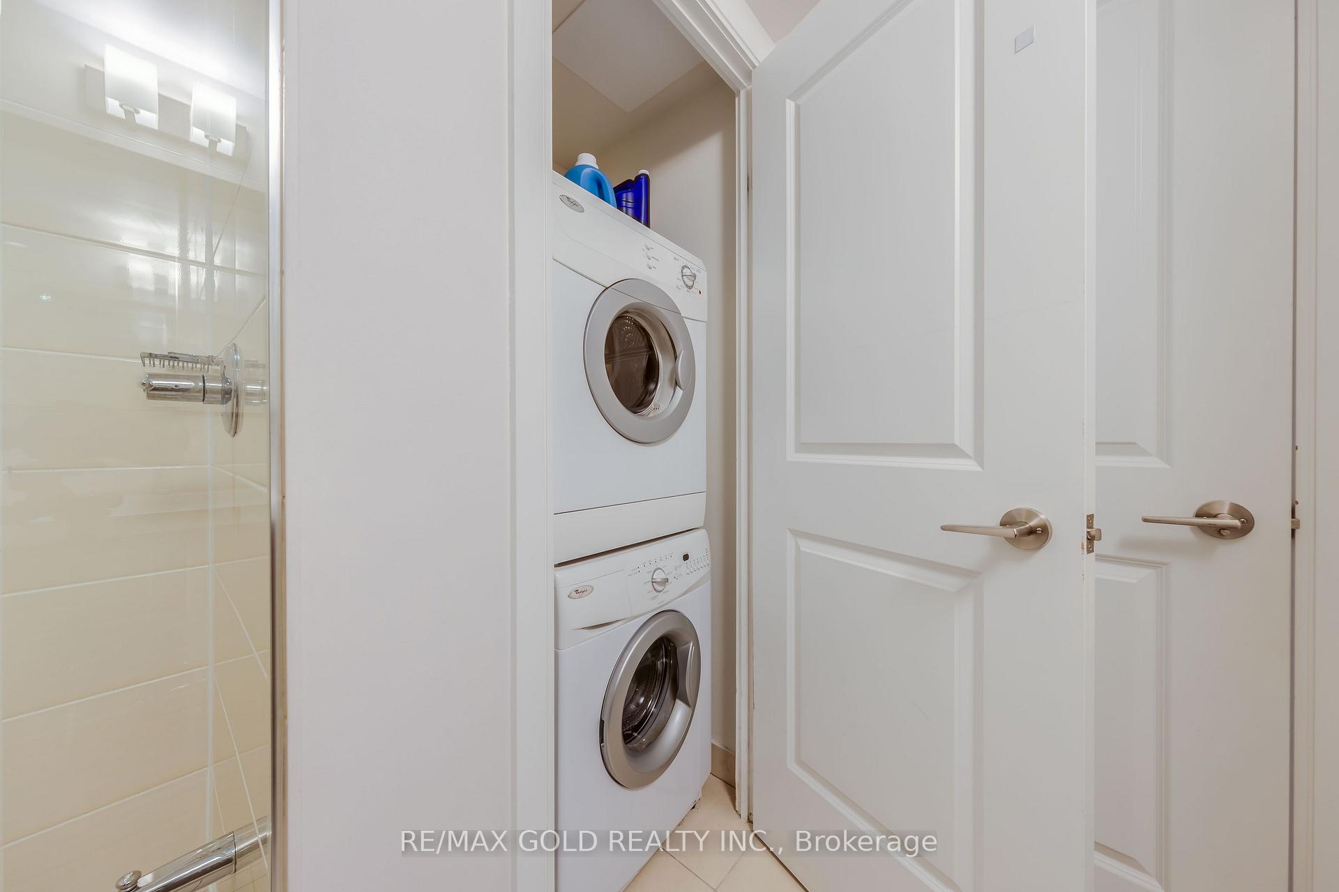 Photo 18 of Unit 809, 560 Front Street W, Toronto, Waterfront Communities — HOMEH