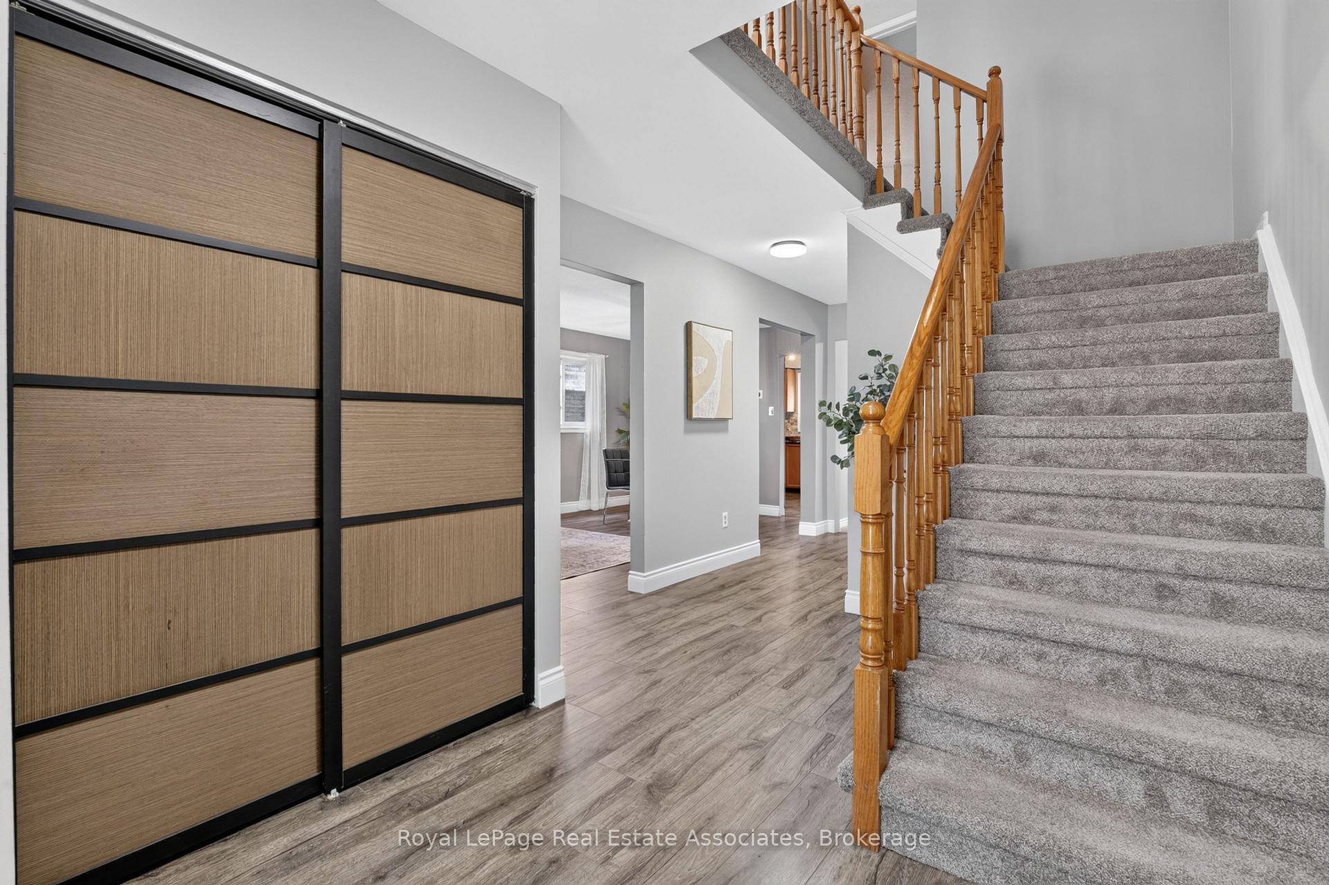 Photo 4 of 8 Horsham Street, Brampton, Brampton West — HOMEH