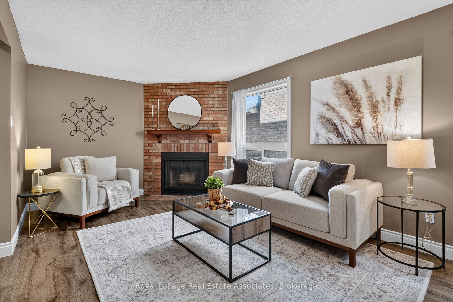 Photo 8 of 8 Horsham Street, Brampton, Brampton West — HOMEH