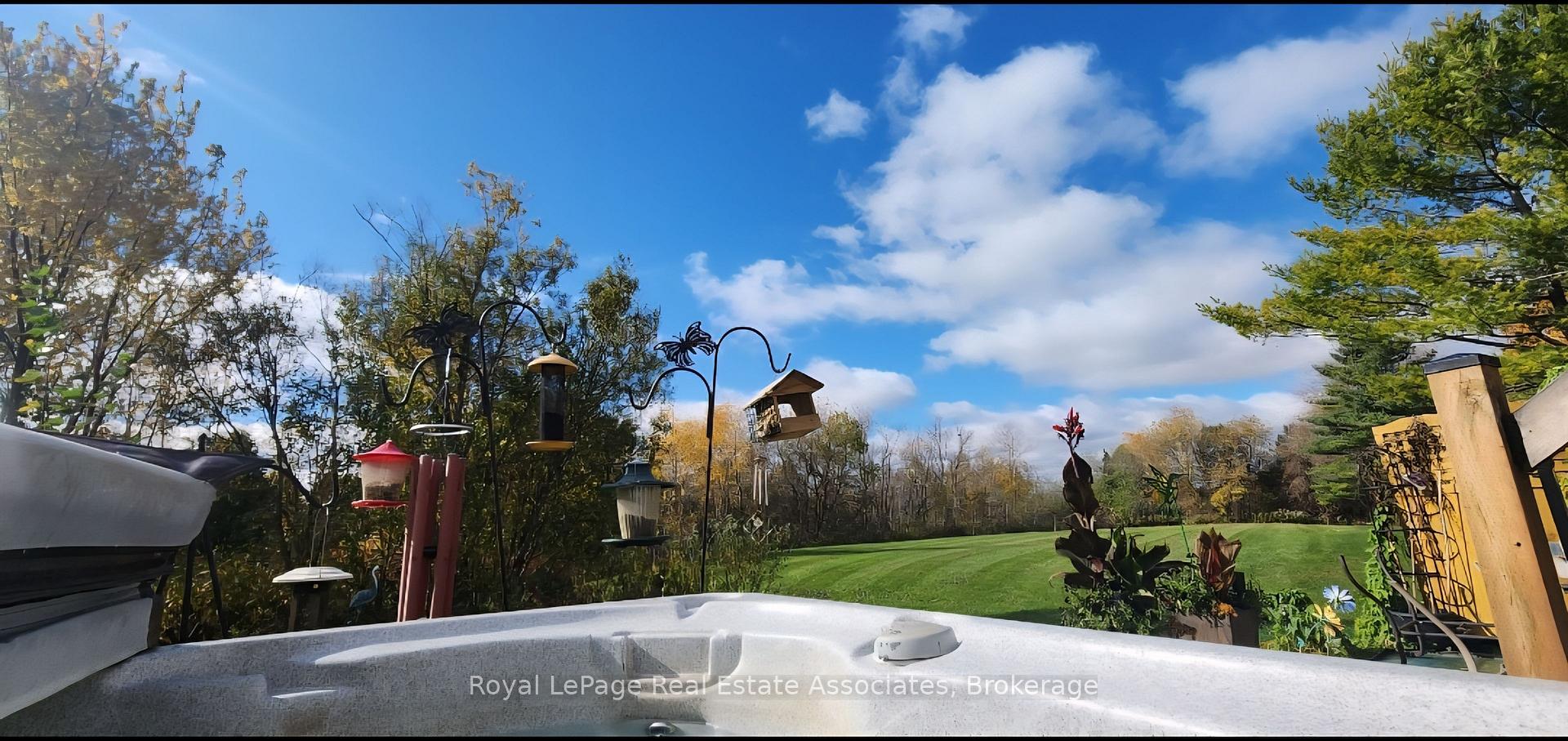 Photo 22 of 11 Tamarack Court, New Tecumseth, Rural New Tecumseth — HOMEH