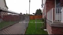 Photo 12 of 41 Coomer Crescent, Ajax, Central — HOMEH
