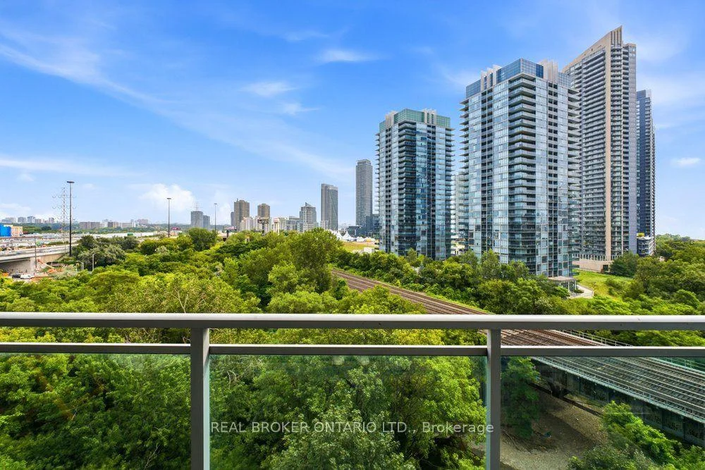 Photo 24 of Unit 825, 165 Legion Road N, Etobicoke, Mimico — HOMEH