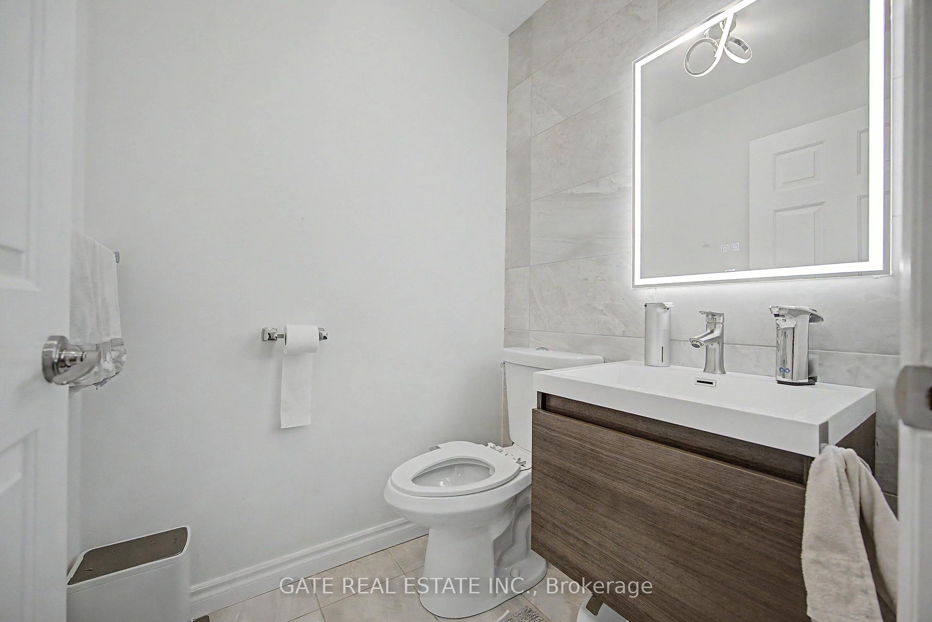 Photo 10 of 64 Morrison Crescent, Markham, Unionville — HOMEH
