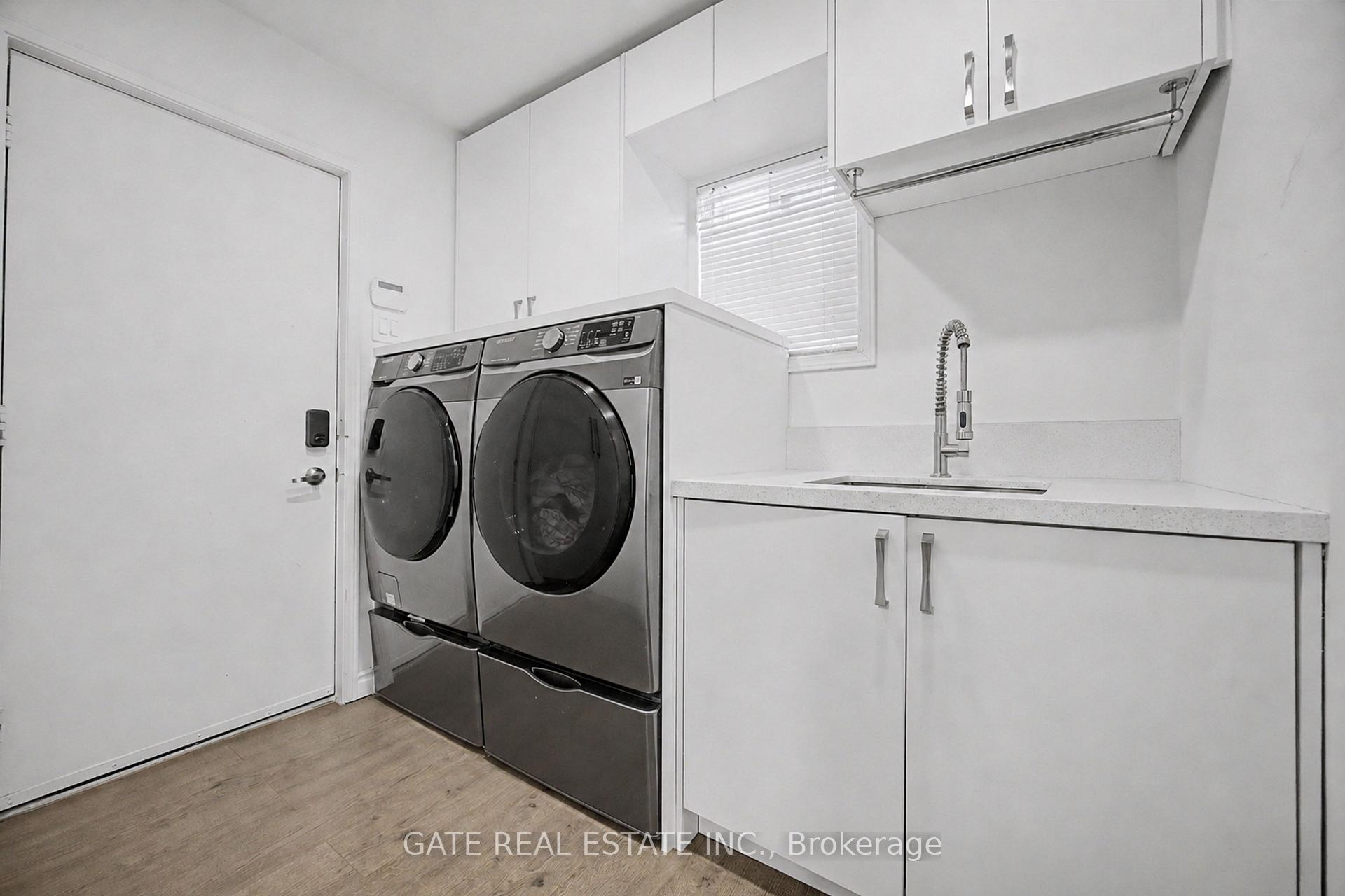 Photo 11 of 64 Morrison Crescent, Markham, Unionville — HOMEH
