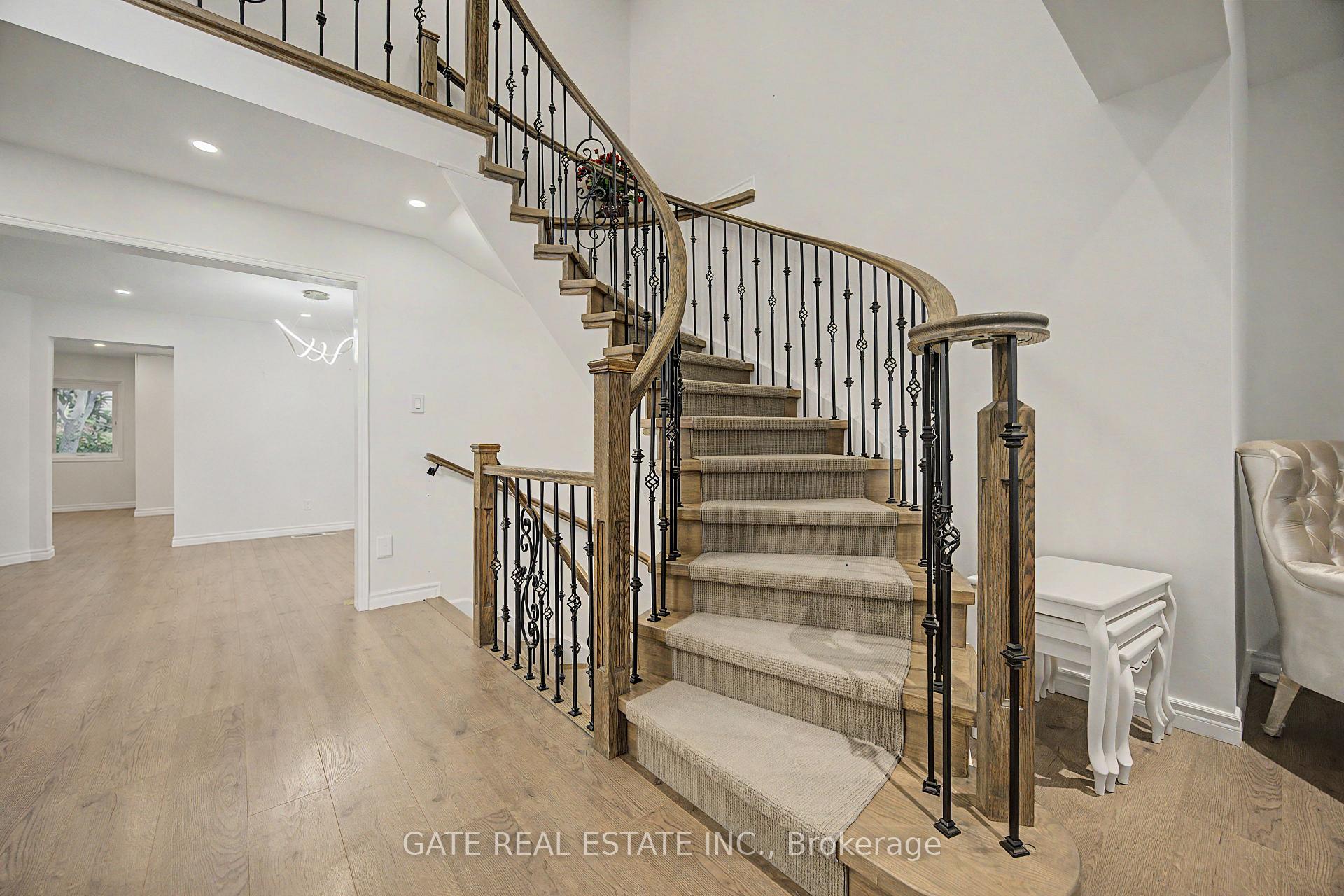 Photo 23 of 64 Morrison Crescent, Markham, Unionville — HOMEH