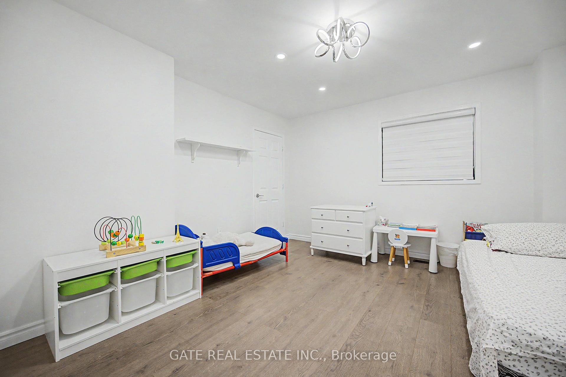 Photo 33 of 64 Morrison Crescent, Markham, Unionville — HOMEH