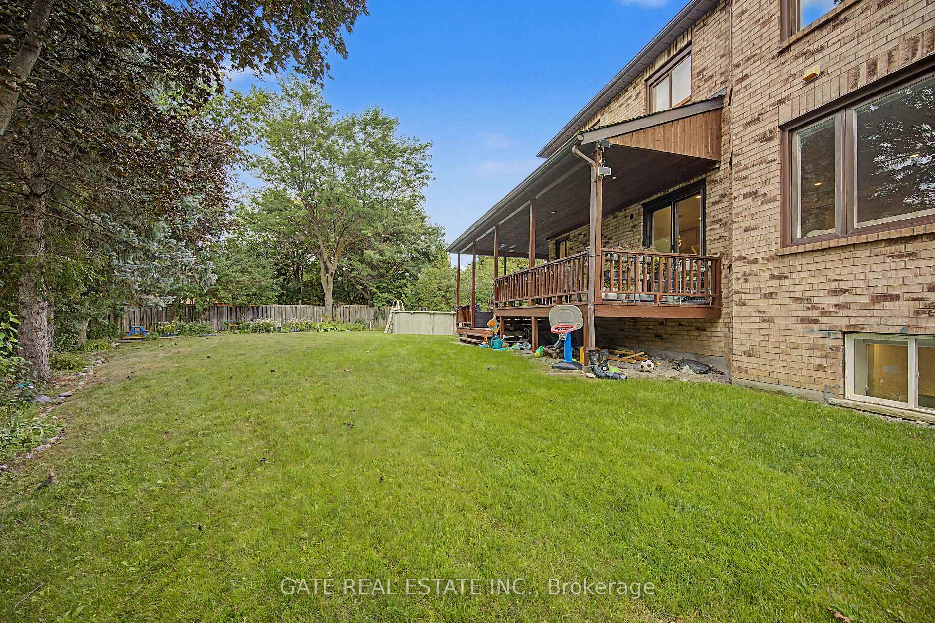 Photo 42 of 64 Morrison Crescent, Markham, Unionville — HOMEH