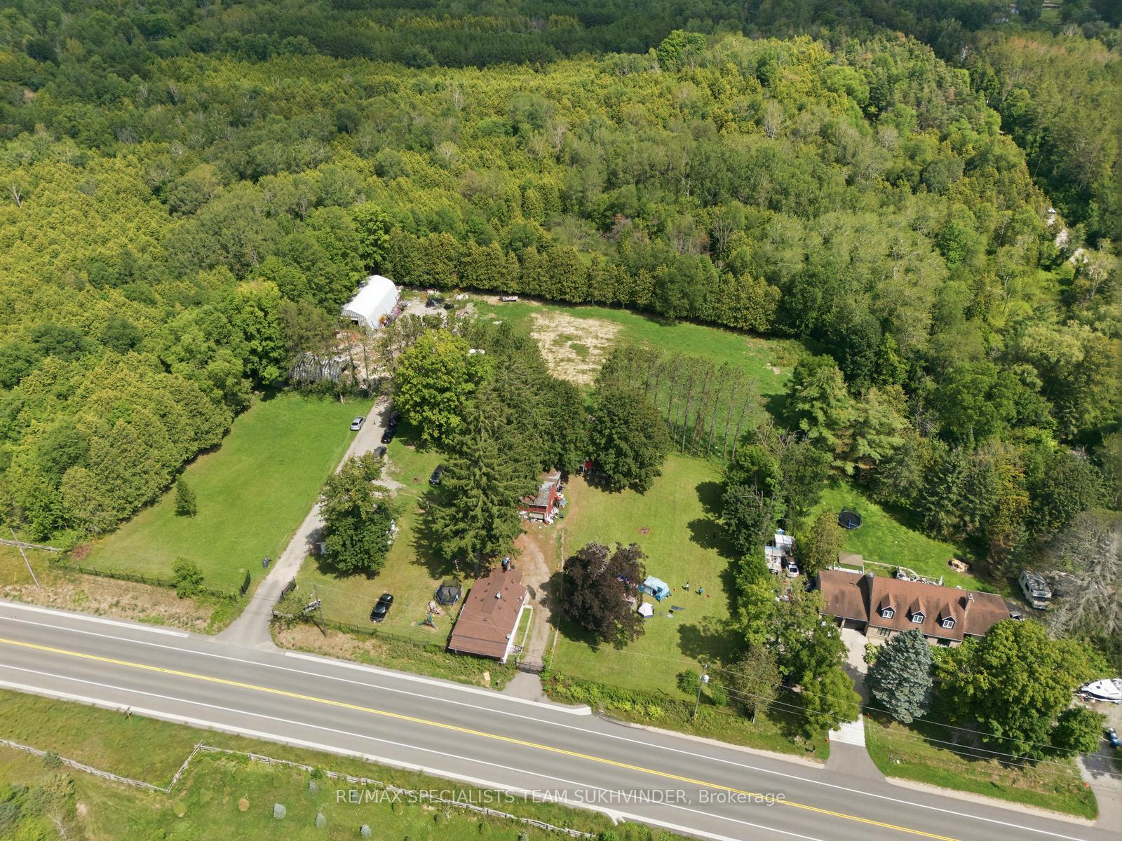 Photo 4 of 17043 The Gore Road, Caledon, Rural Caledon — HOMEH