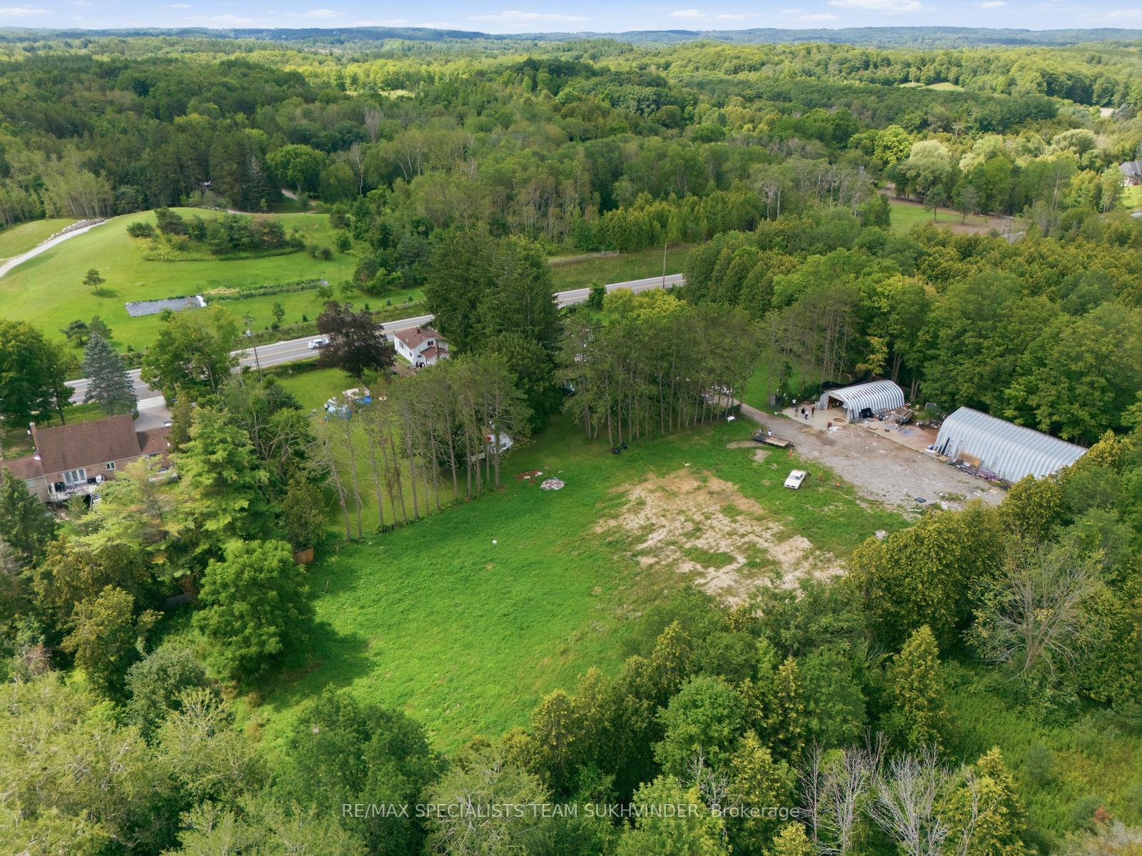 Photo 11 of 17043 The Gore Road, Caledon, Rural Caledon — HOMEH