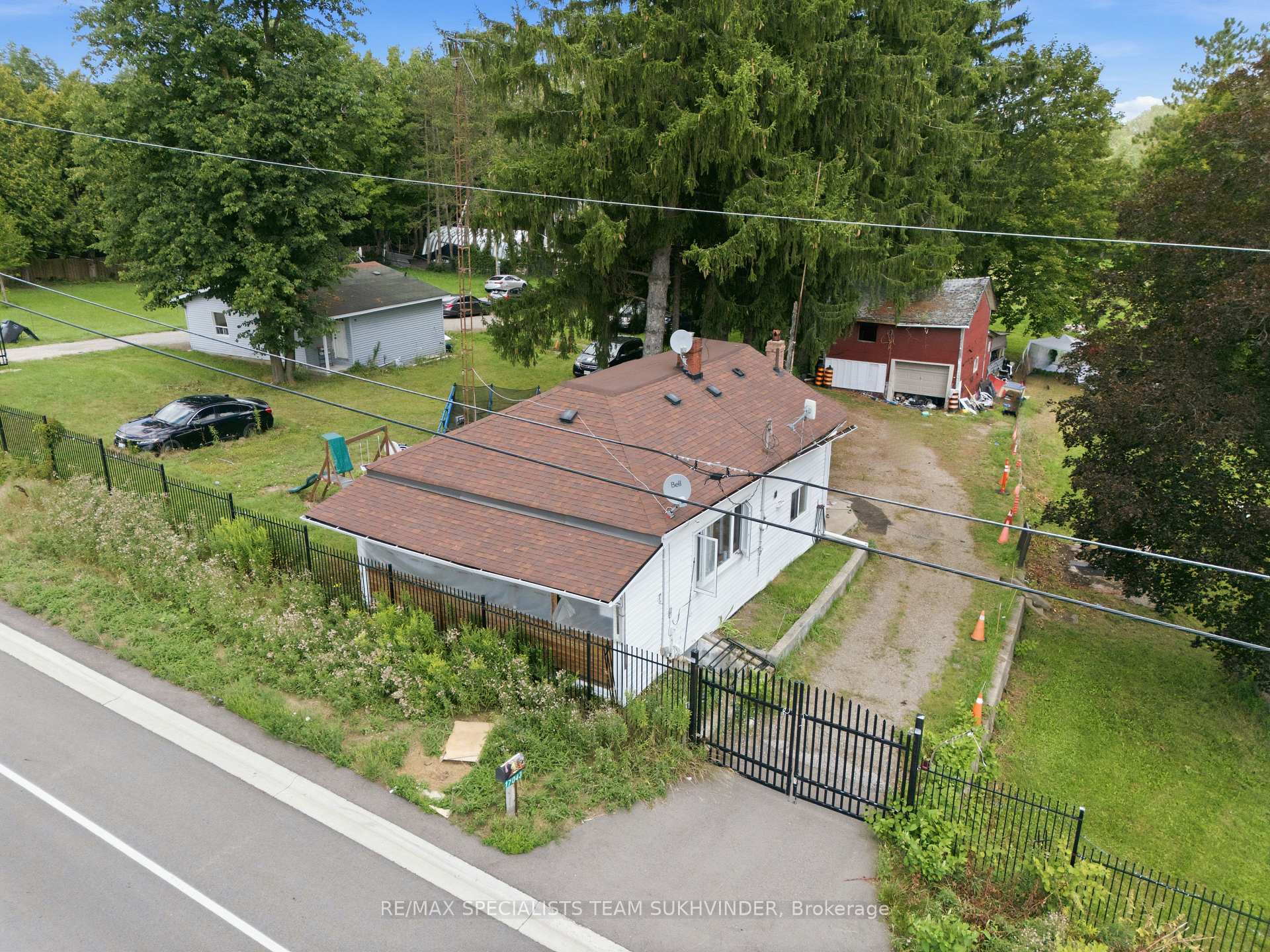 Photo 17 of 17043 The Gore Road, Caledon, Rural Caledon — HOMEH