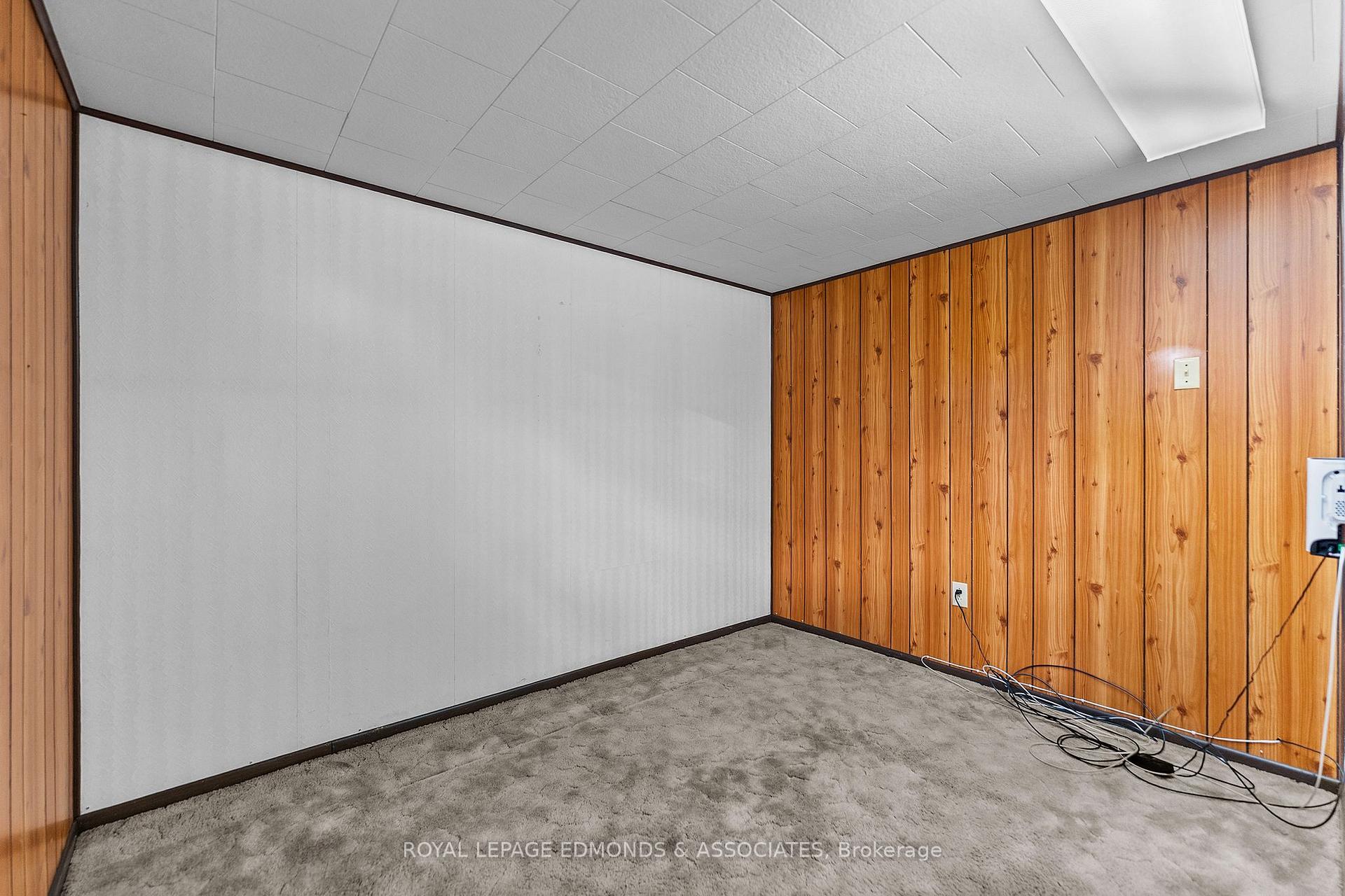Photo 29 of 105 Ellis Avenue, Pembroke, Pembroke — HOMEH