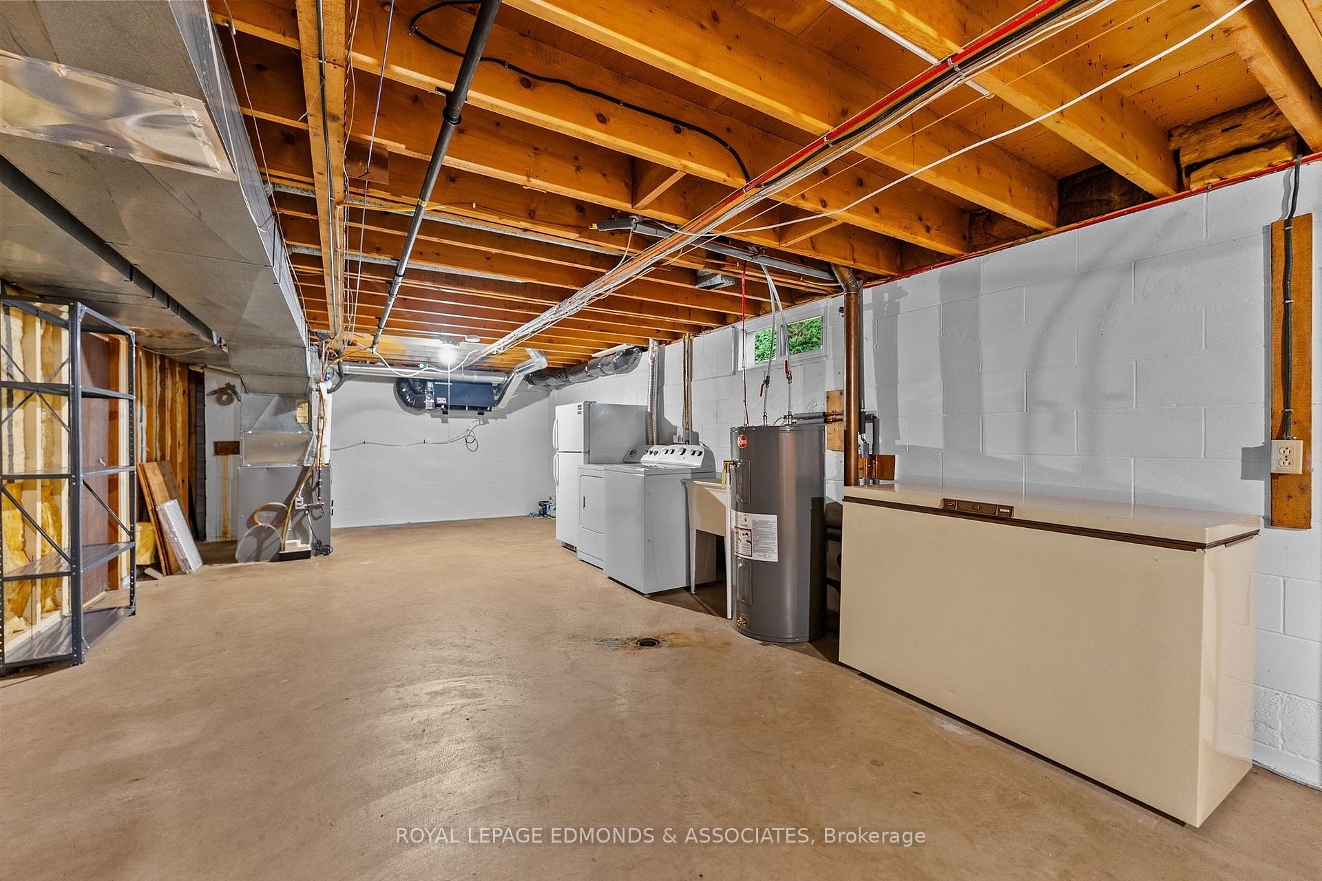 Photo 31 of 105 Ellis Avenue, Pembroke, Pembroke — HOMEH