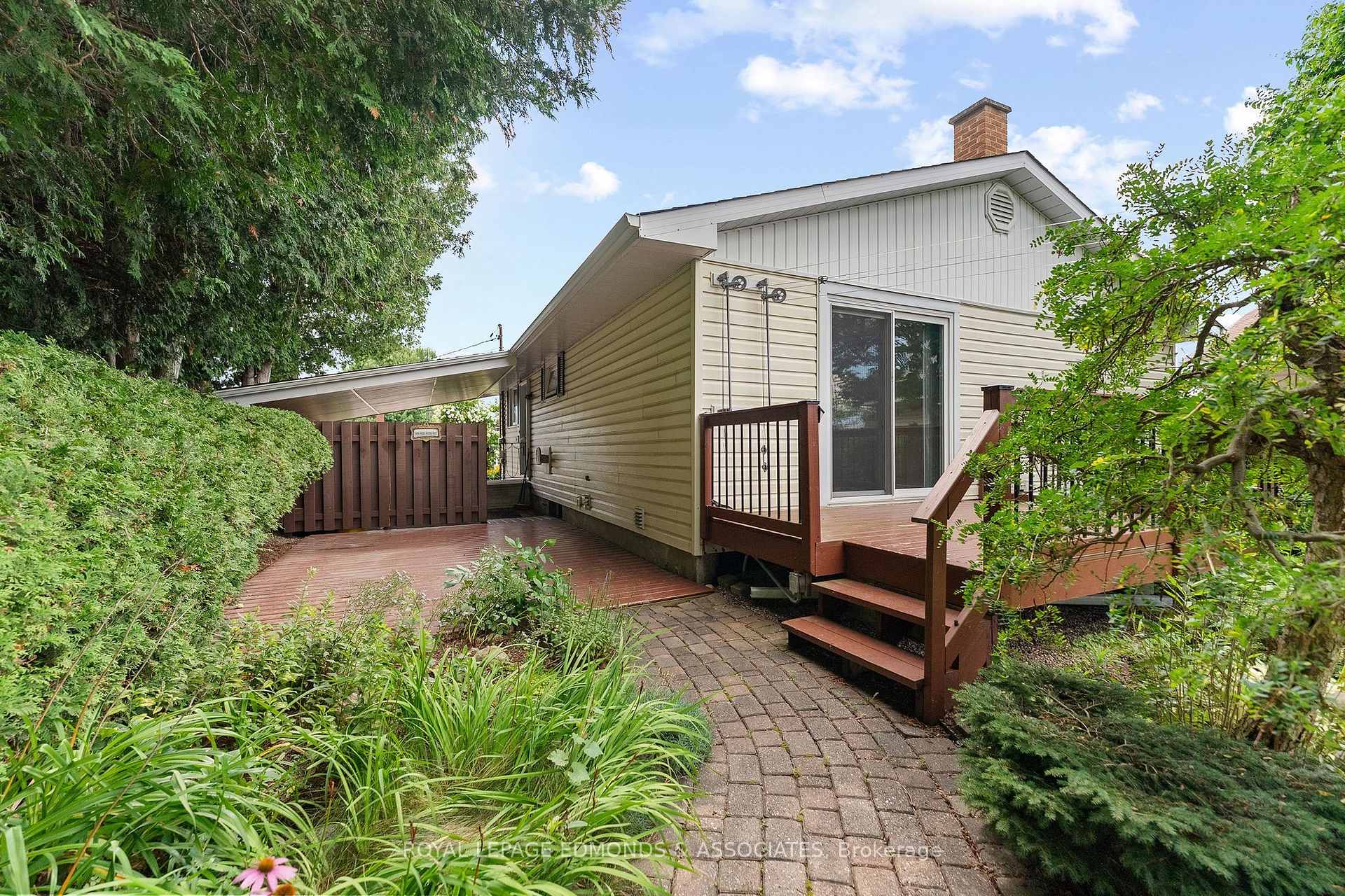 Photo 36 of 105 Ellis Avenue, Pembroke, Pembroke — HOMEH