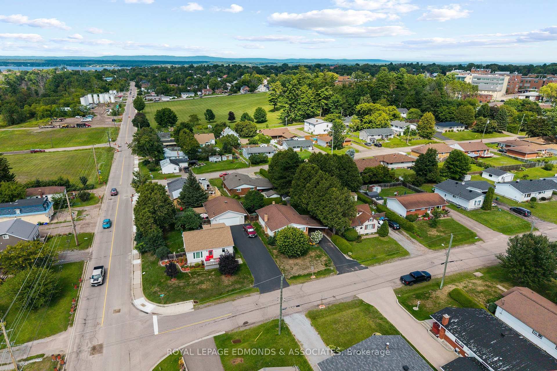 Photo 44 of 105 Ellis Avenue, Pembroke, Pembroke — HOMEH