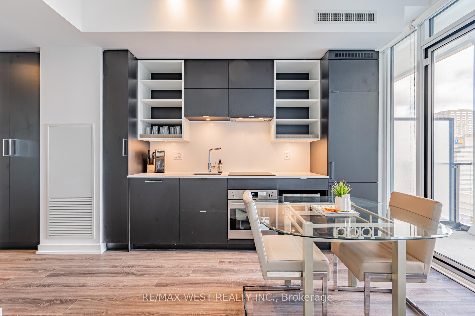 Photo 2 of Unit #1218, 20 Edward Street, Toronto, Bay Street Corridor — HOMEH