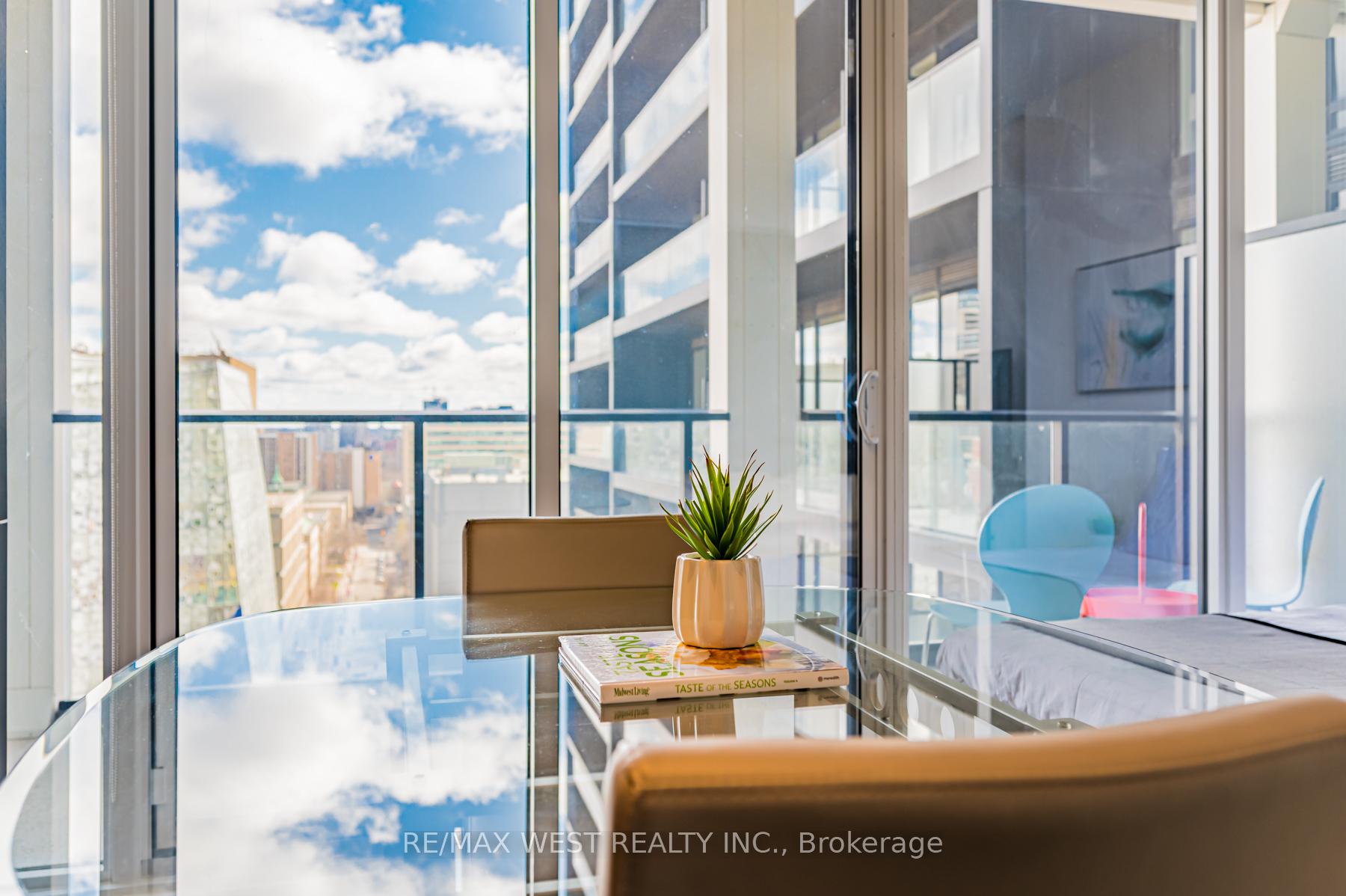 Photo 5 of Unit #1218, 20 Edward Street, Toronto, Bay Street Corridor — HOMEH
