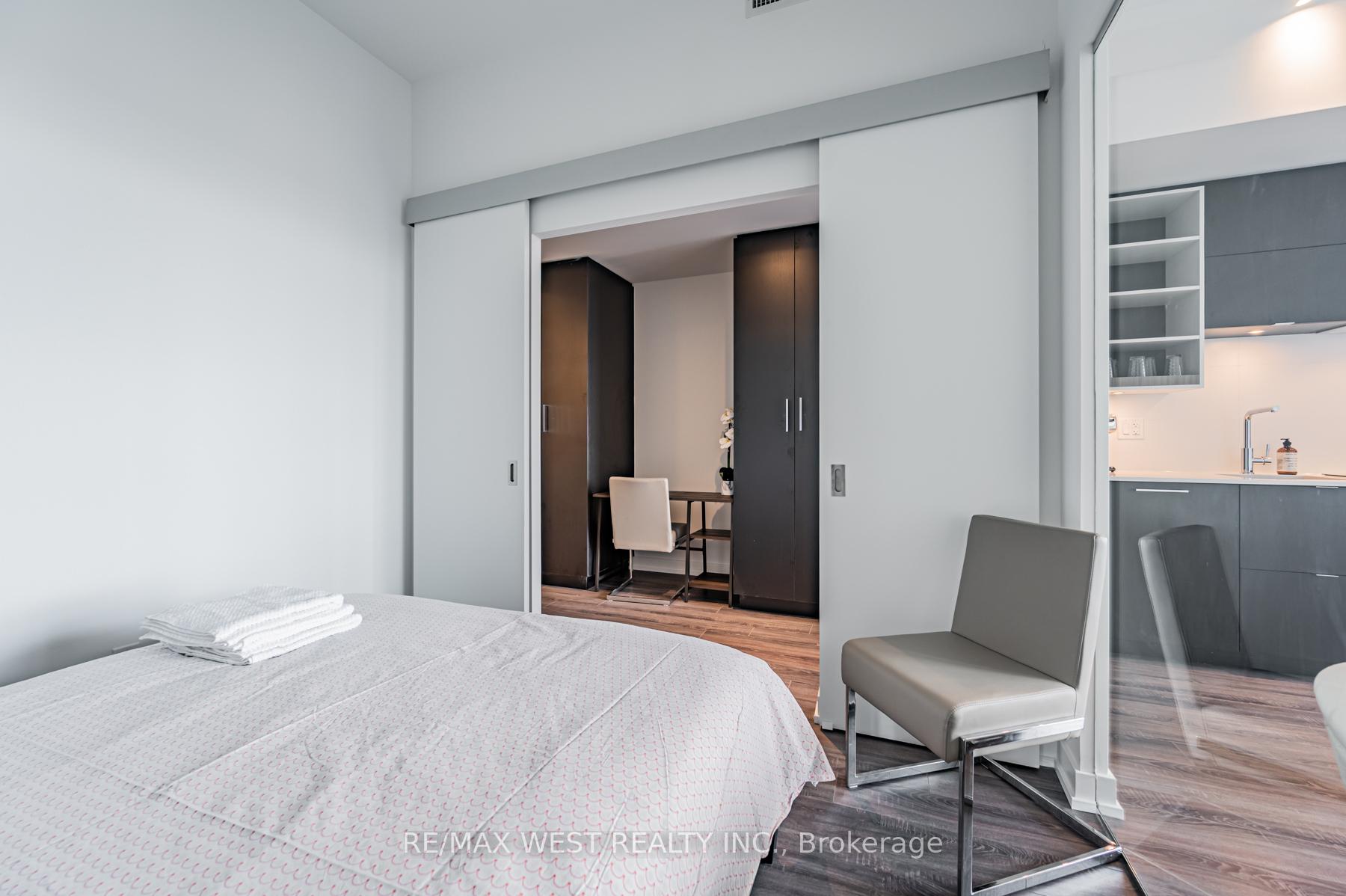 Photo 10 of Unit #1218, 20 Edward Street, Toronto, Bay Street Corridor — HOMEH