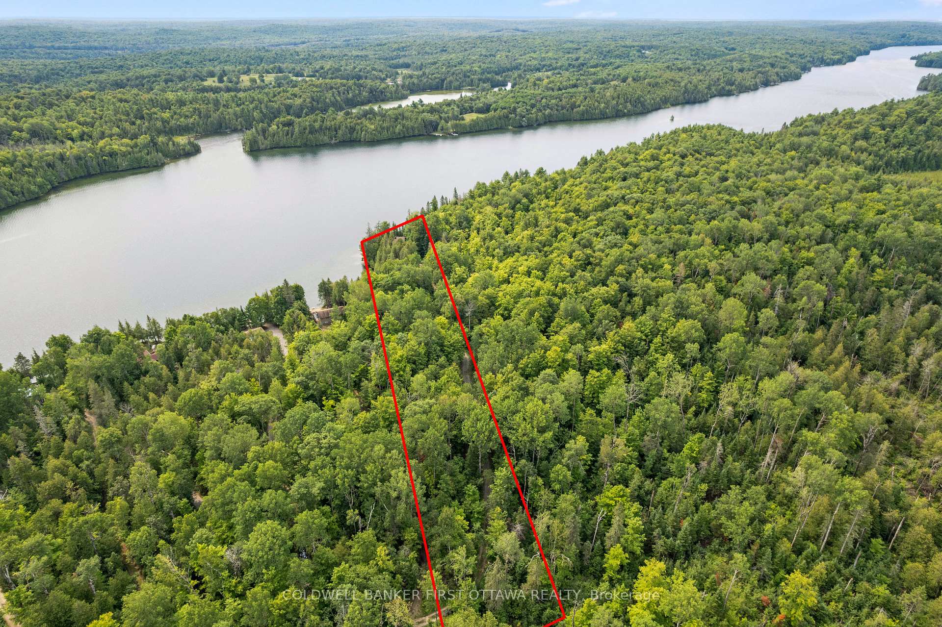 Photo 4 of 1271 Parsons Lane, Frontenac, Frontenac North — HOMEH