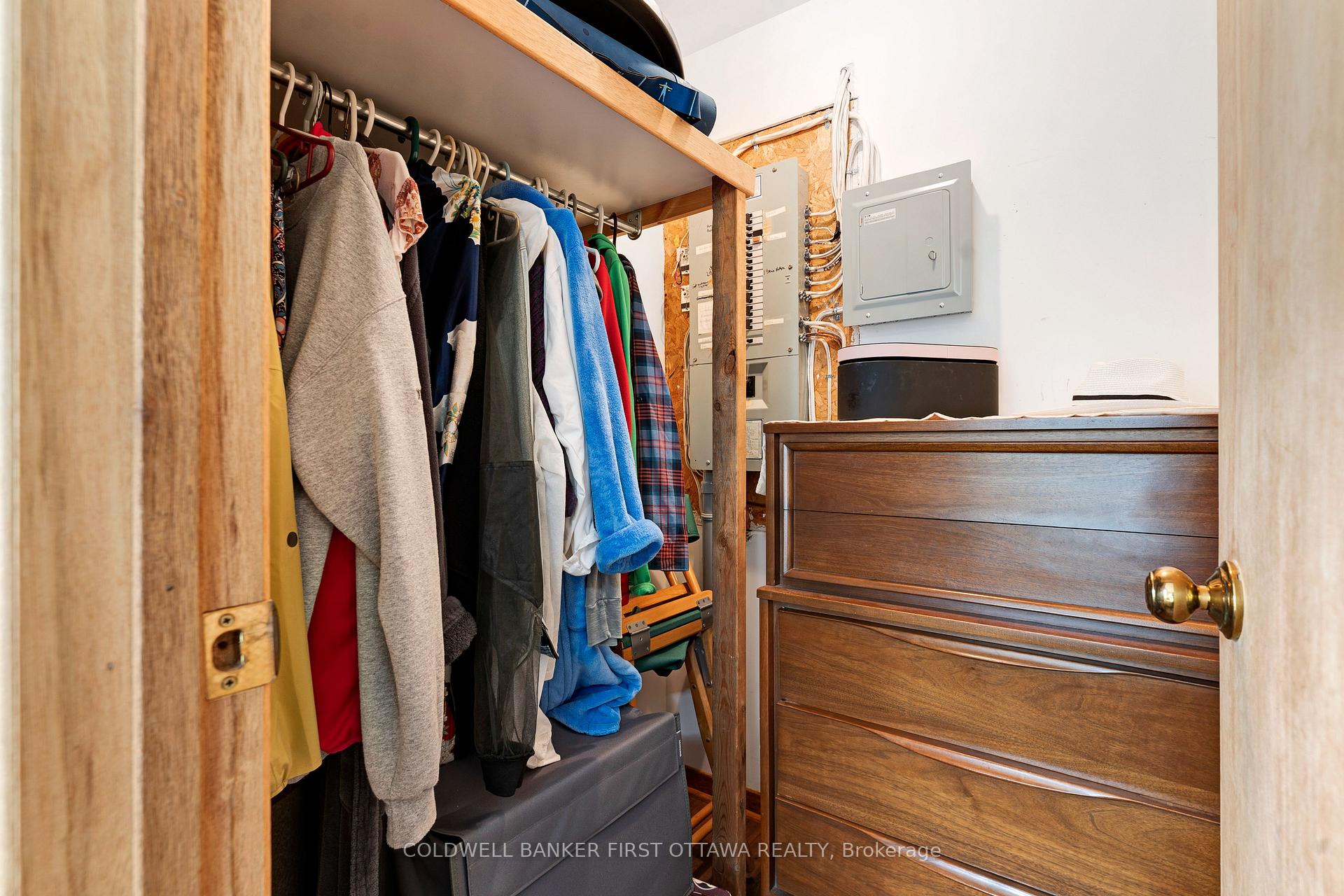 Photo 14 of 1271 Parsons Lane, Frontenac, Frontenac North — HOMEH