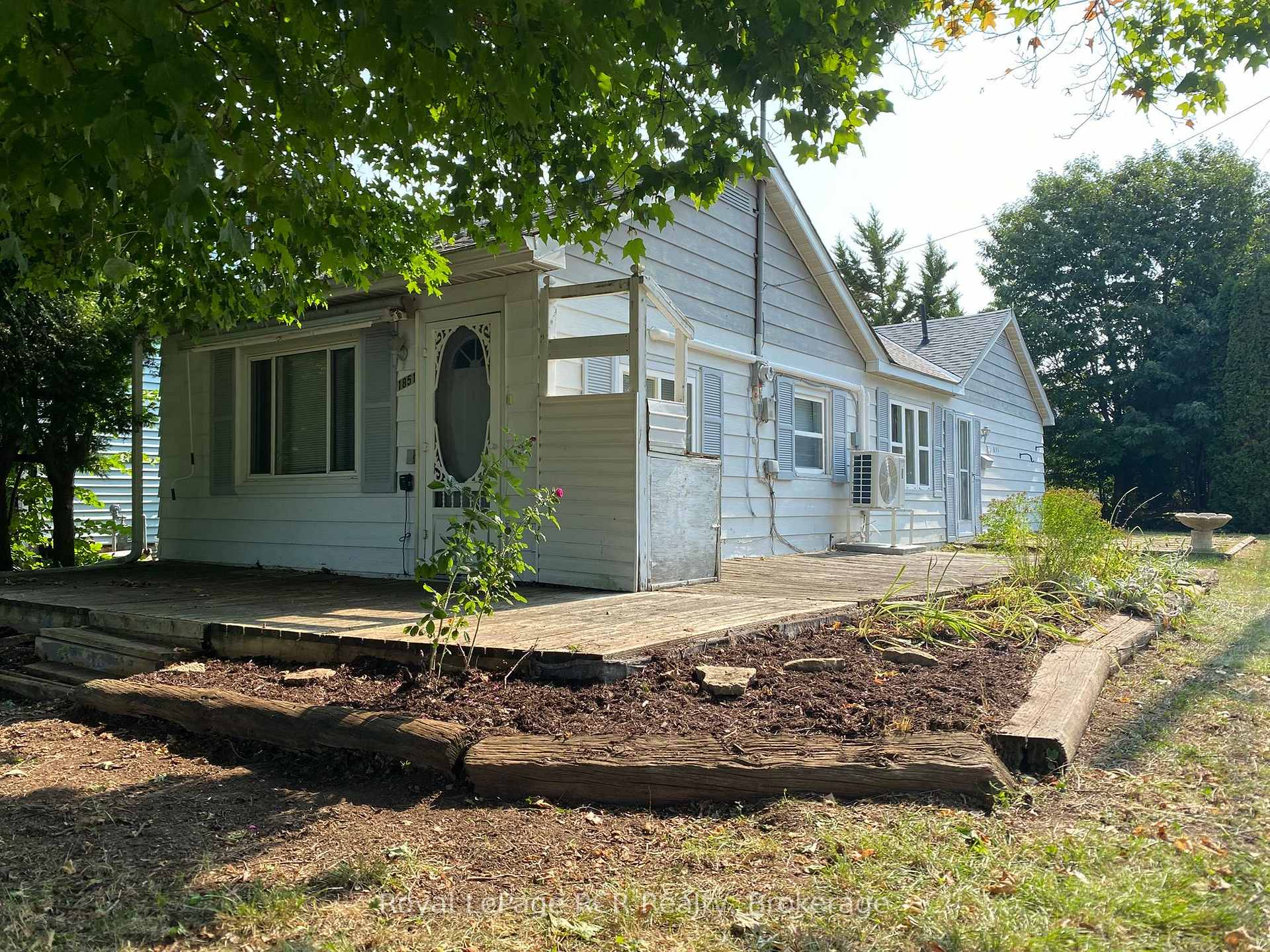 Photo 1 of 1851 5th Avenue E, Owen Sound — HOMEH