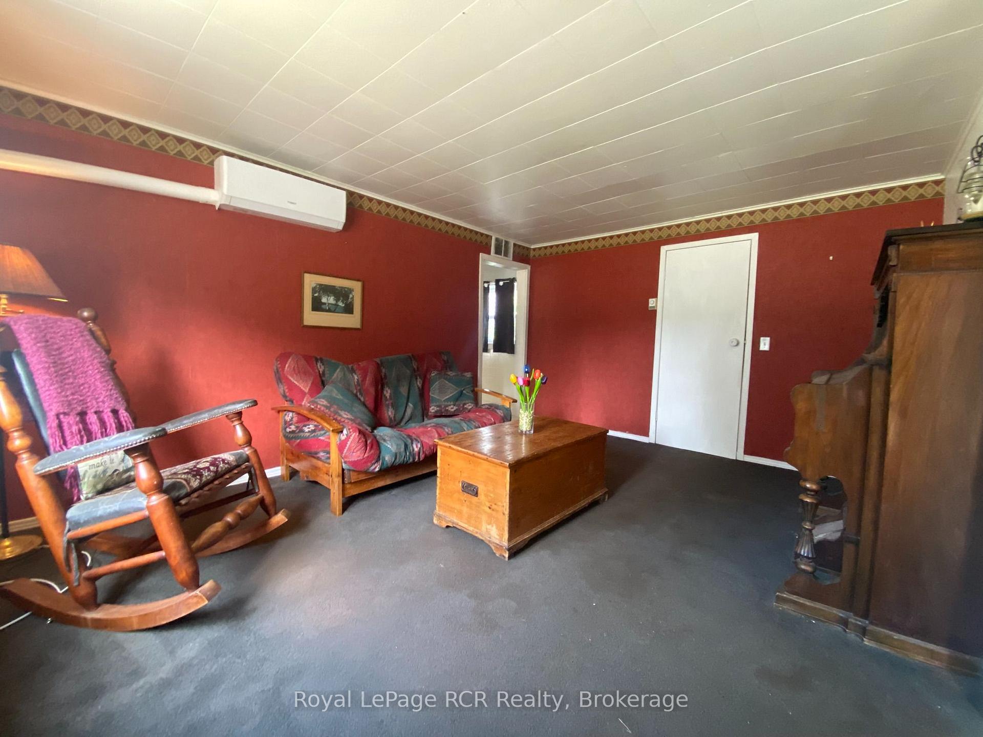 Photo 10 of 1851 5th Avenue E, Owen Sound — HOMEH