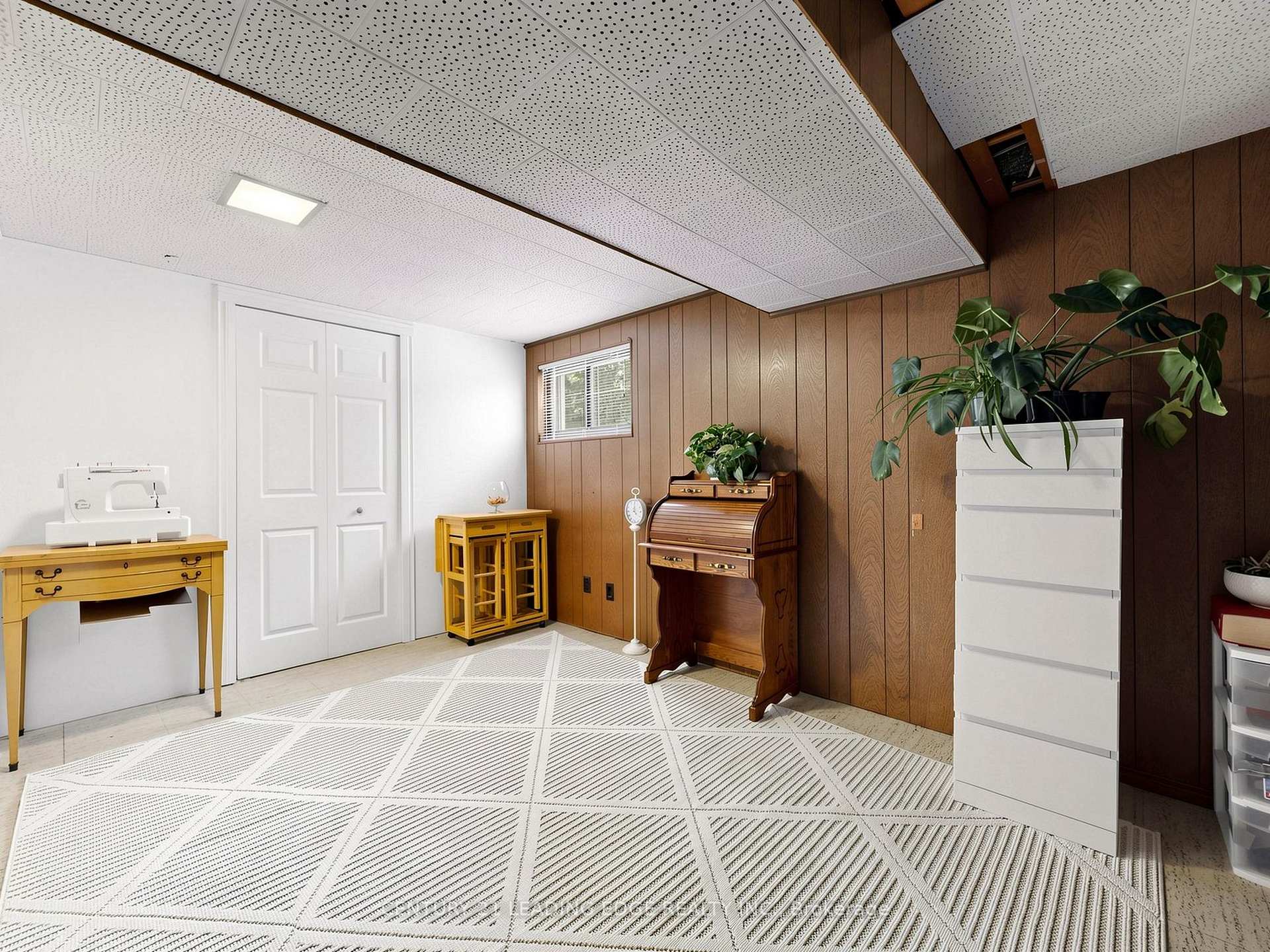 Photo 21 of 17 Tinton Crescent, Etobicoke, Mount Olive-Silverstone-Jamestown — HOMEH