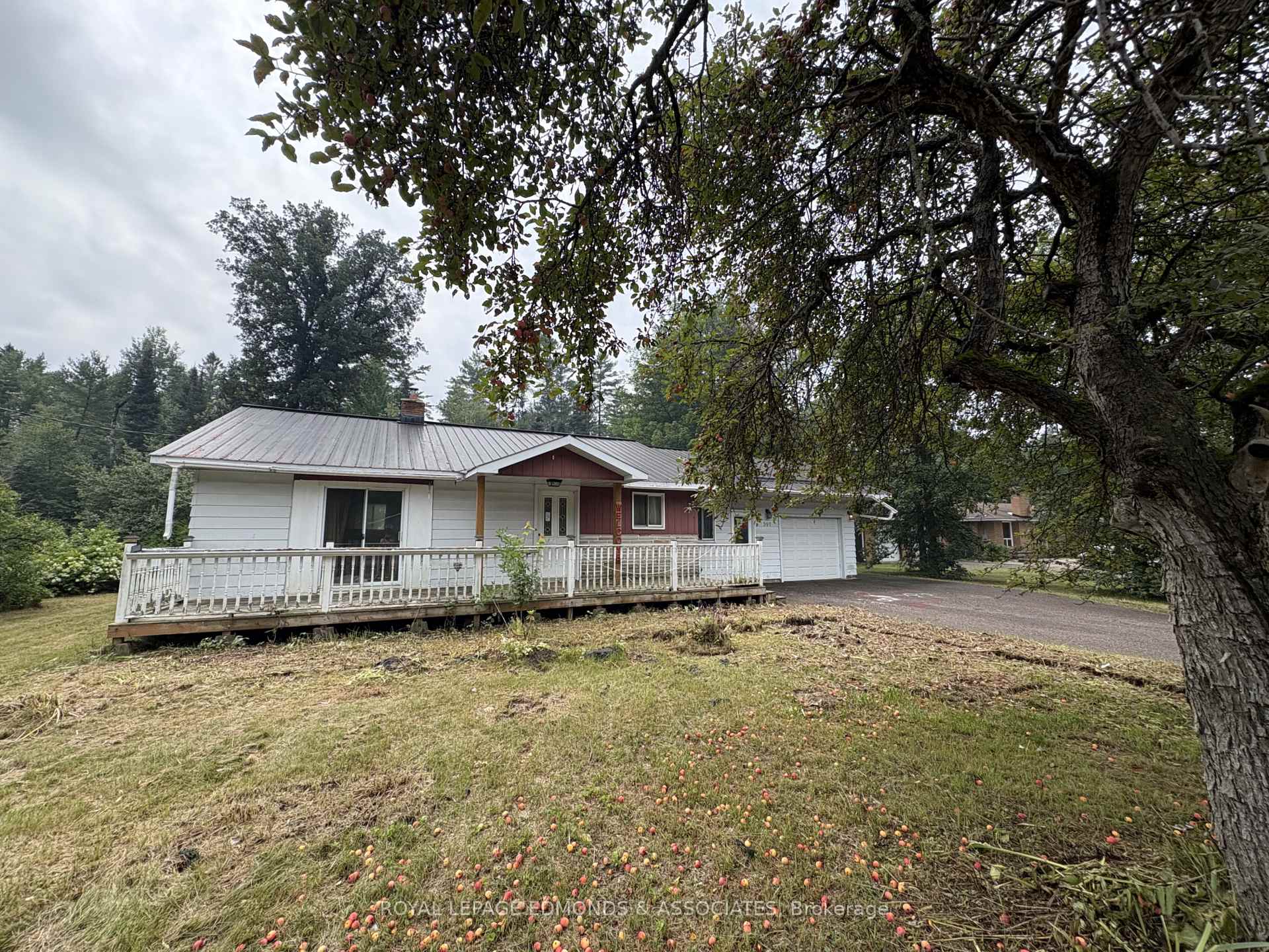 Photo 4 of 33641 Hwy 17 W, Deep River, Deep River — HOMEH