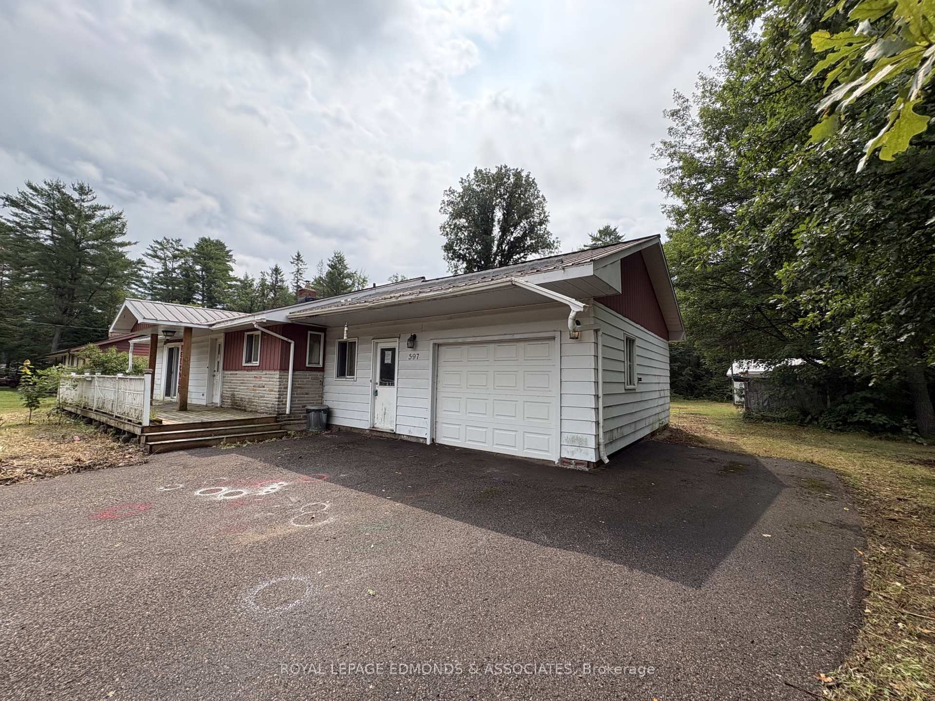 Photo 5 of 33641 Hwy 17 W, Deep River, Deep River — HOMEH