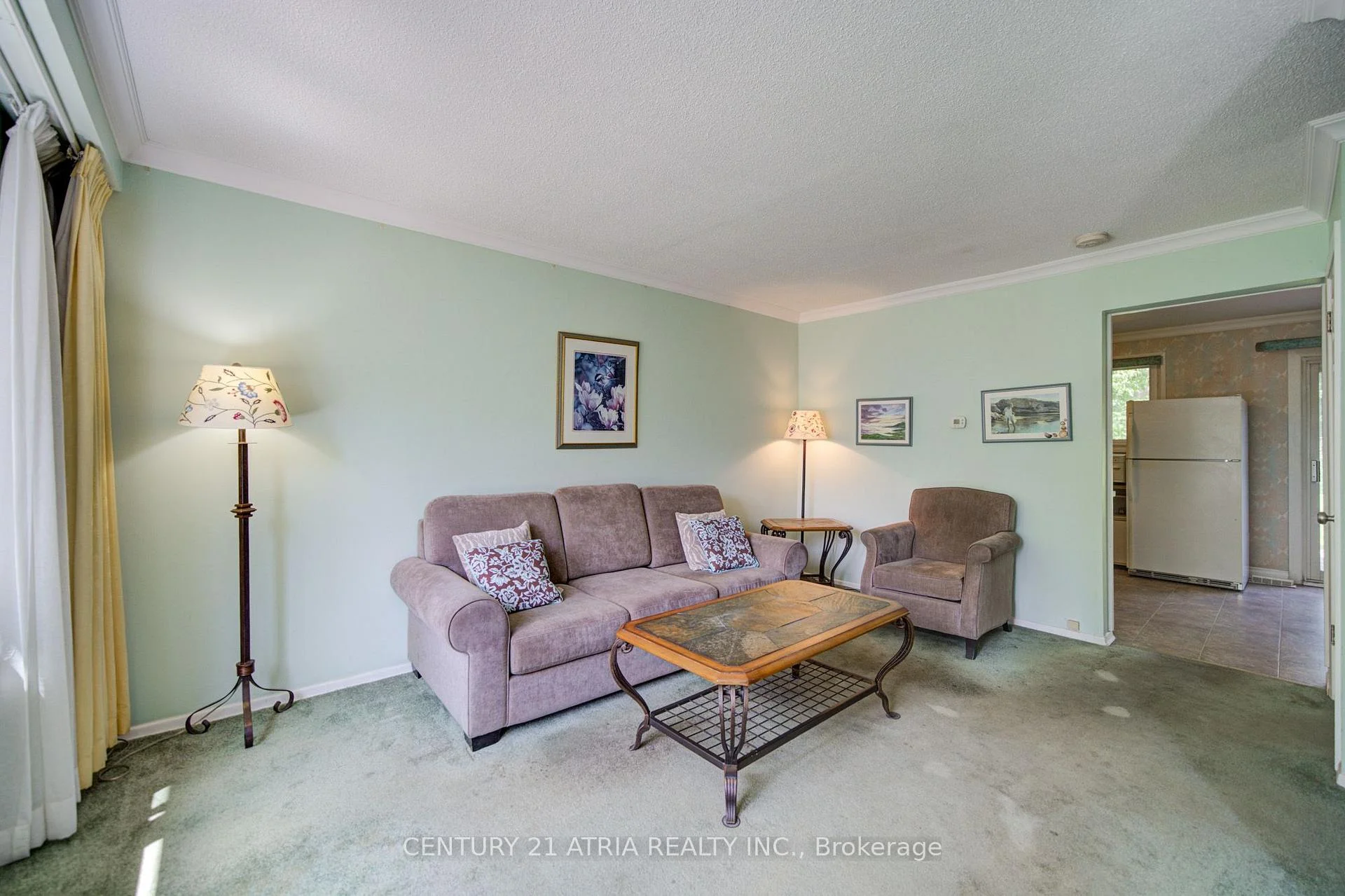 Photo 3 of 141 Hollyberry Trail, North York, Hillcrest Village — HOMEH