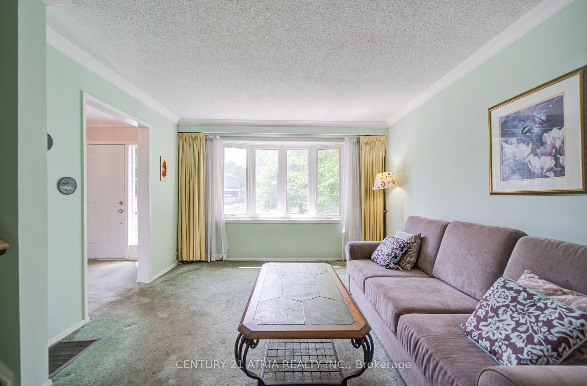 Photo 7 of 141 Hollyberry Trail, North York, Hillcrest Village — HOMEH