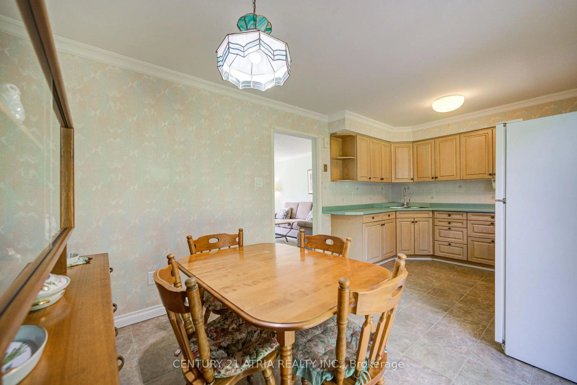 Photo 9 of 141 Hollyberry Trail, North York, Hillcrest Village — HOMEH