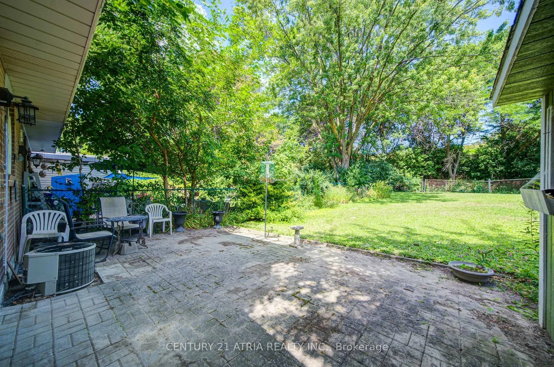 Photo 20 of 141 Hollyberry Trail, North York, Hillcrest Village — HOMEH