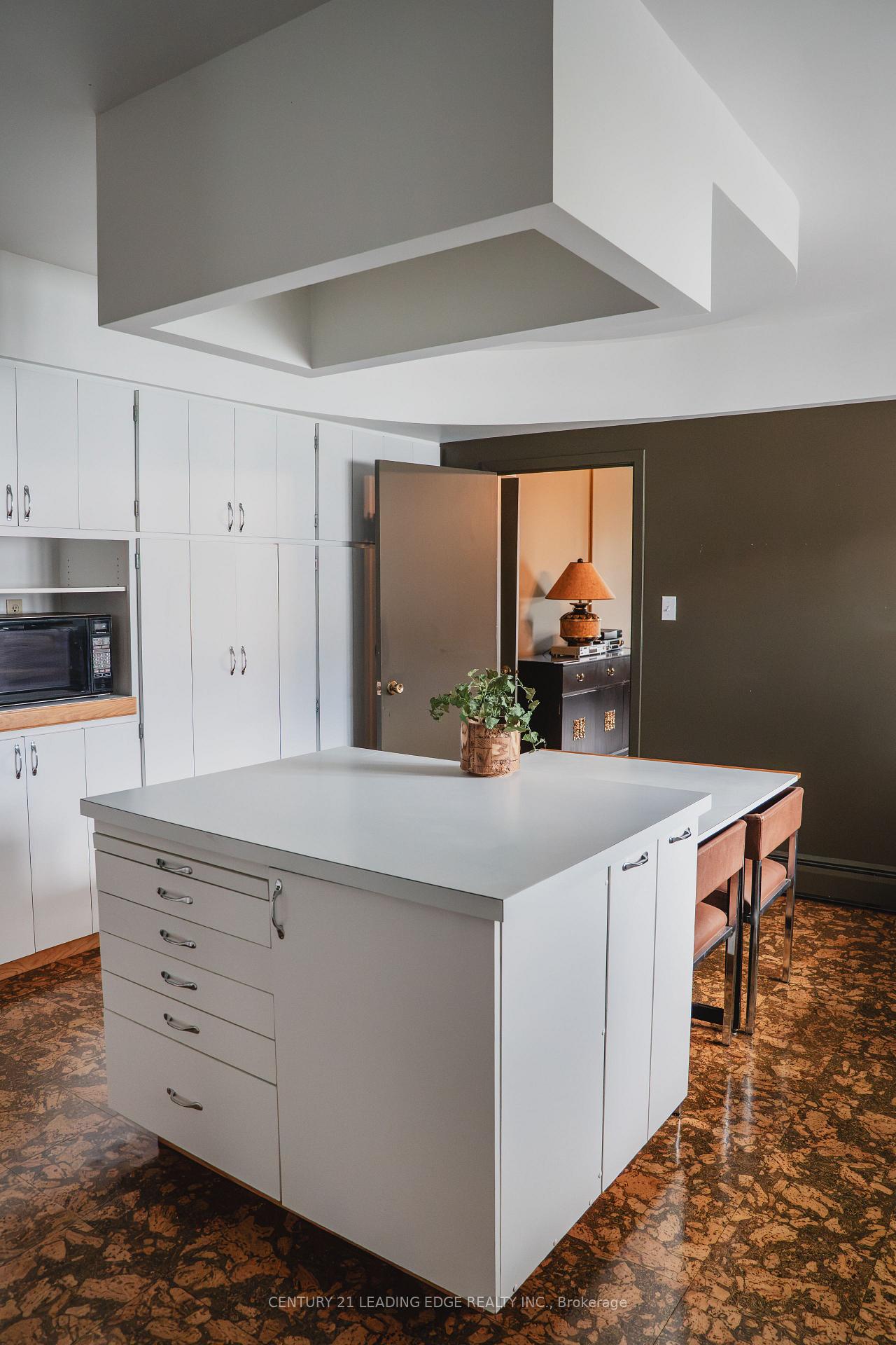 Photo 2 of 1106 Prince Street, Hearst — HOMEH