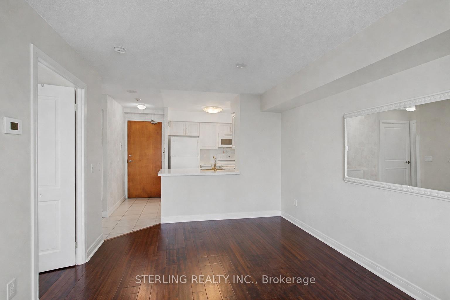 Photo 9 of Unit 1909, 31 Bales Avenue, North York, Willowdale East — HOMEH