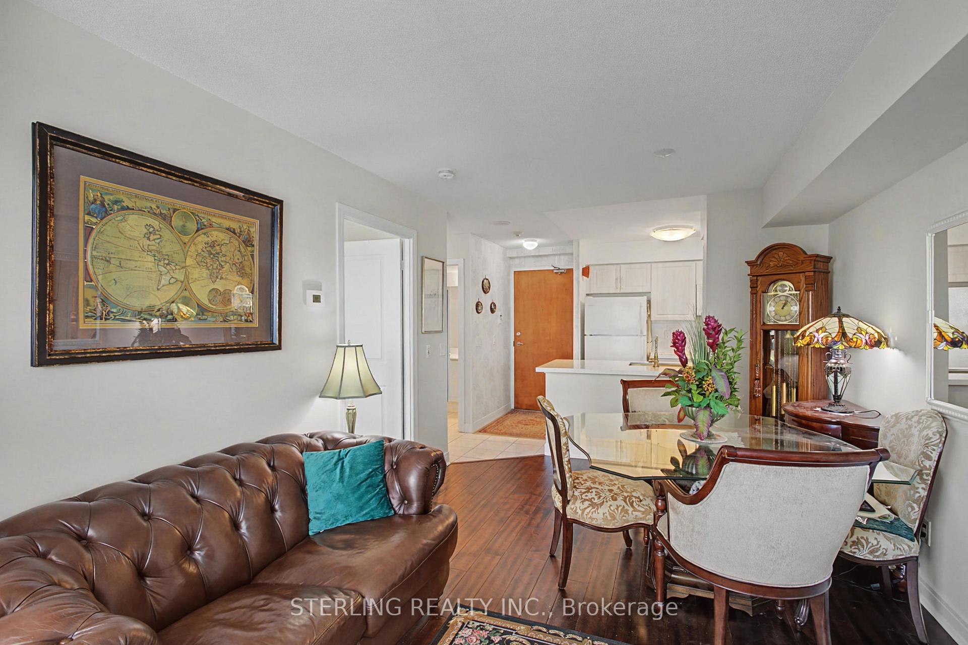 Photo 12 of Unit 1909, 31 Bales Avenue, North York, Willowdale East — HOMEH